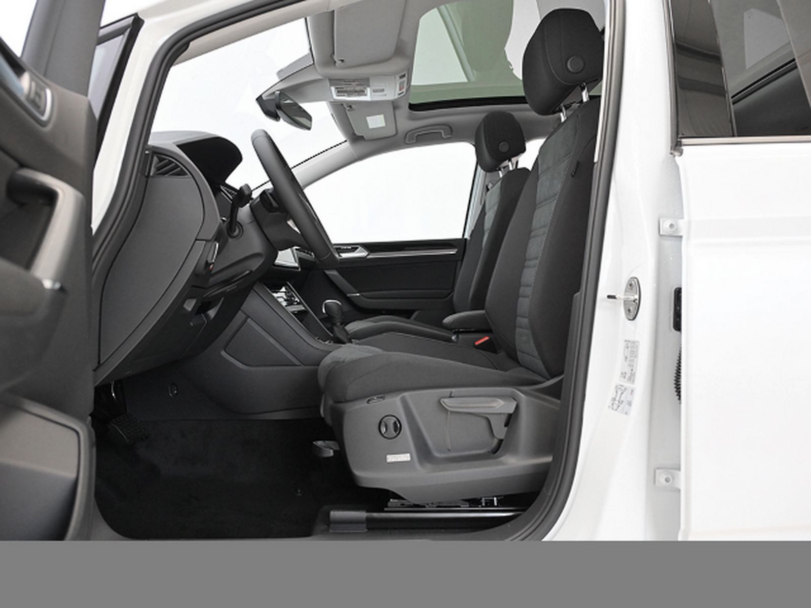Volkswagen Touran – Bild 10