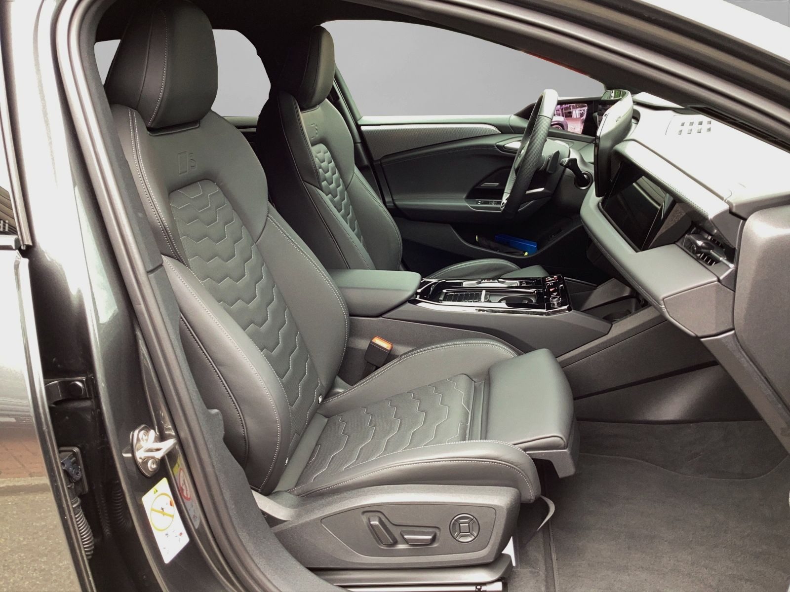Audi S6 e-tron Avant – Bild 4