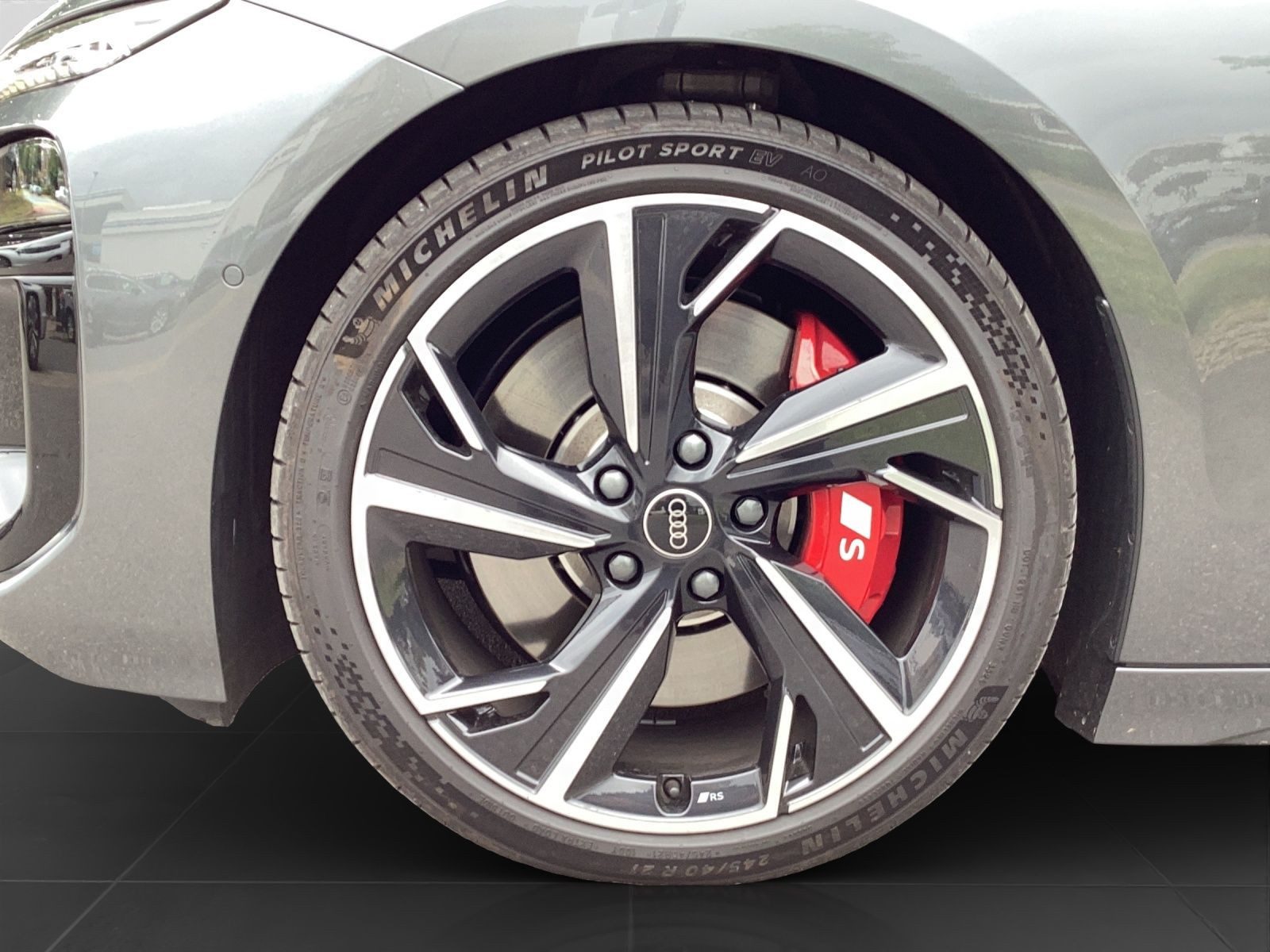 Audi S6 e-tron Avant – Bild 7