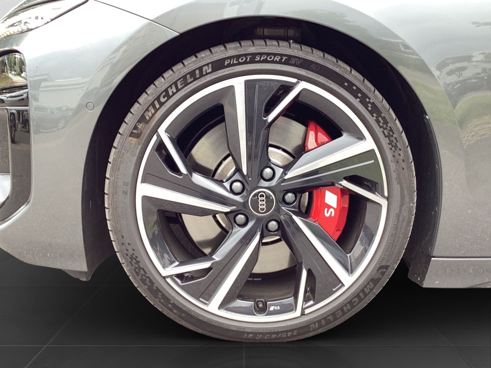 Audi S6 e-tron Avant – Bild 7