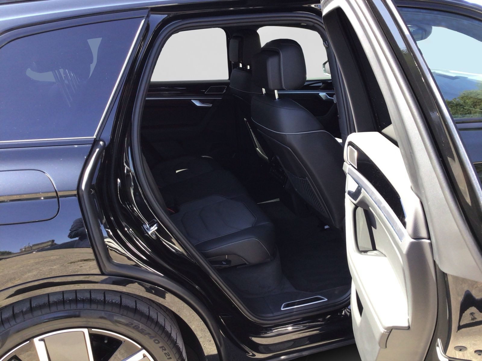 Volkswagen Touareg – Bild 6