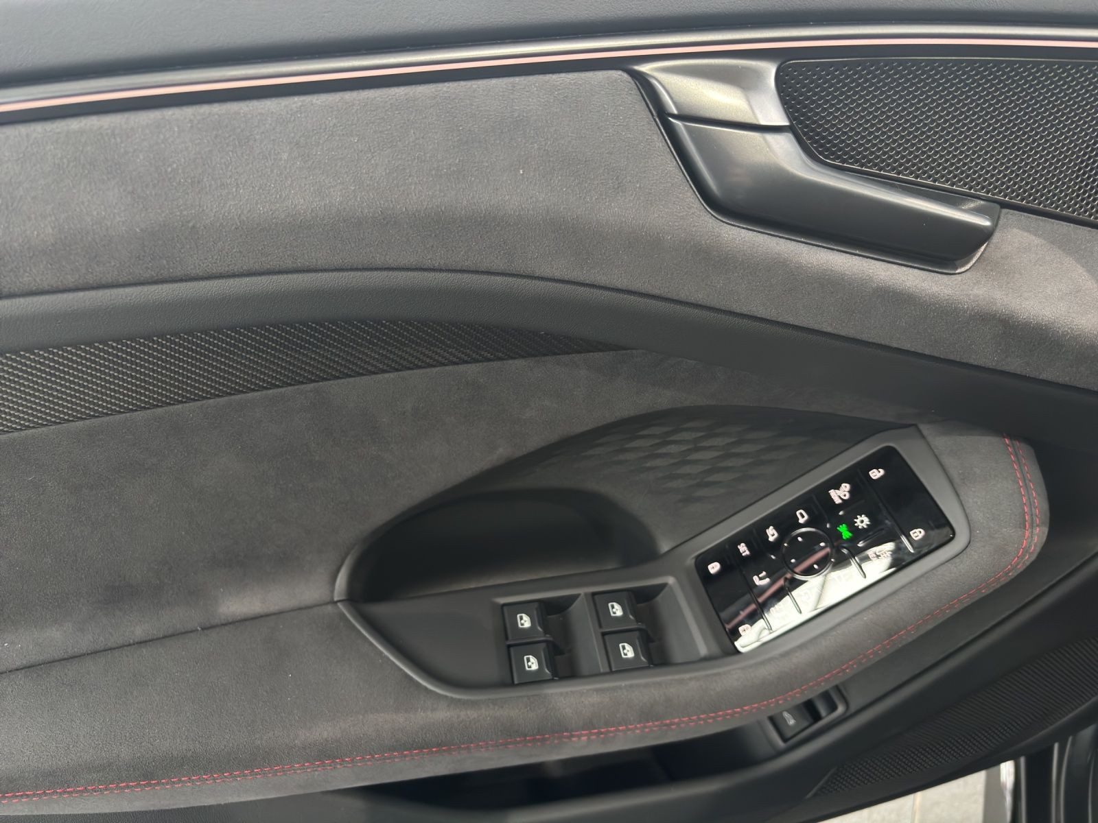 Audi A6 – Bild 8