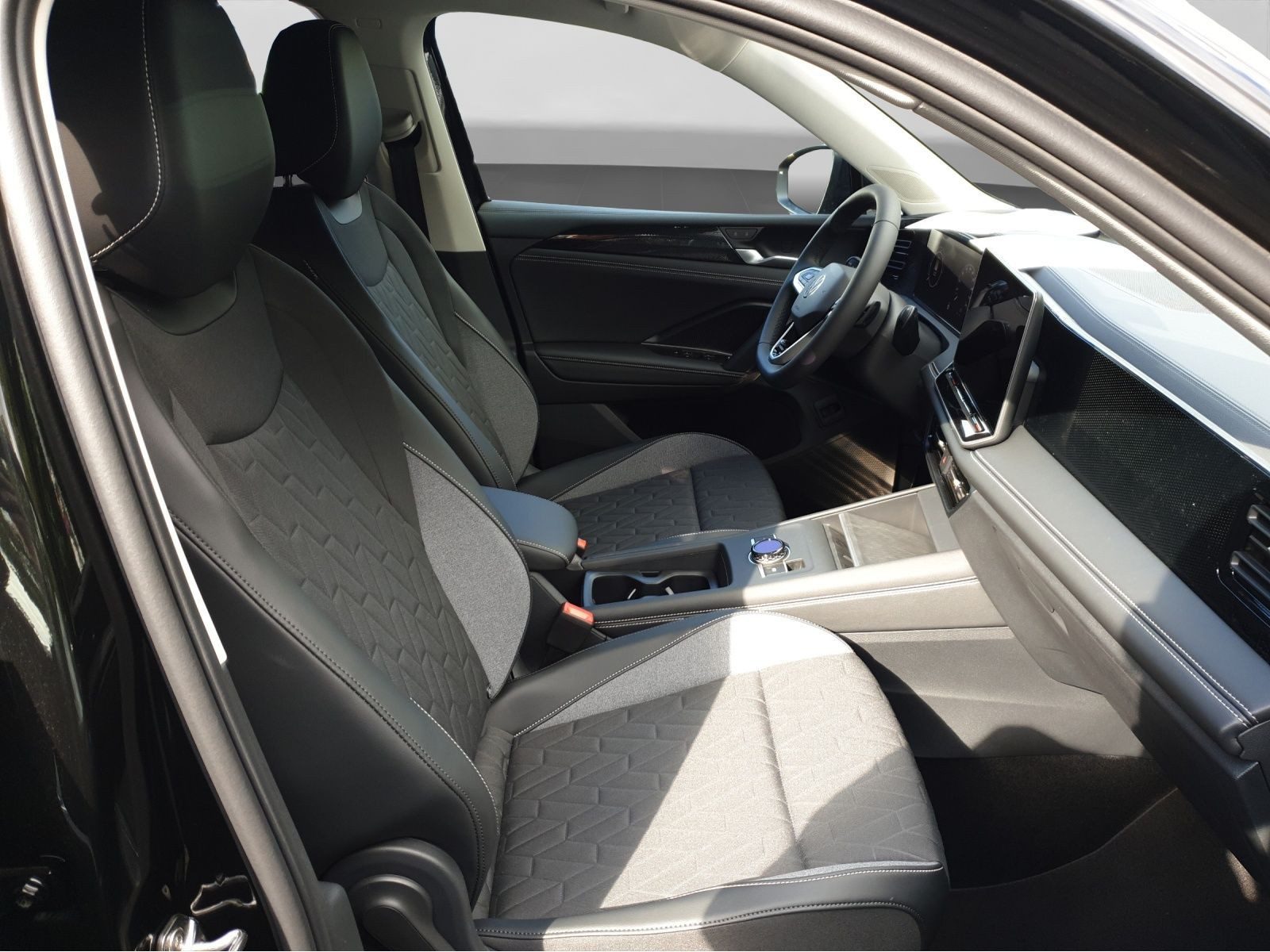 Volkswagen Tiguan – Bild 4