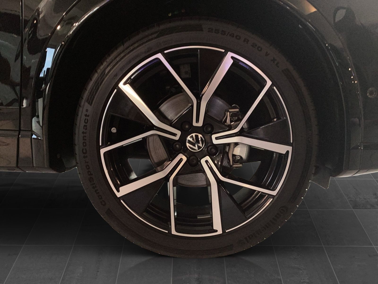 Volkswagen Tiguan – Bild 7