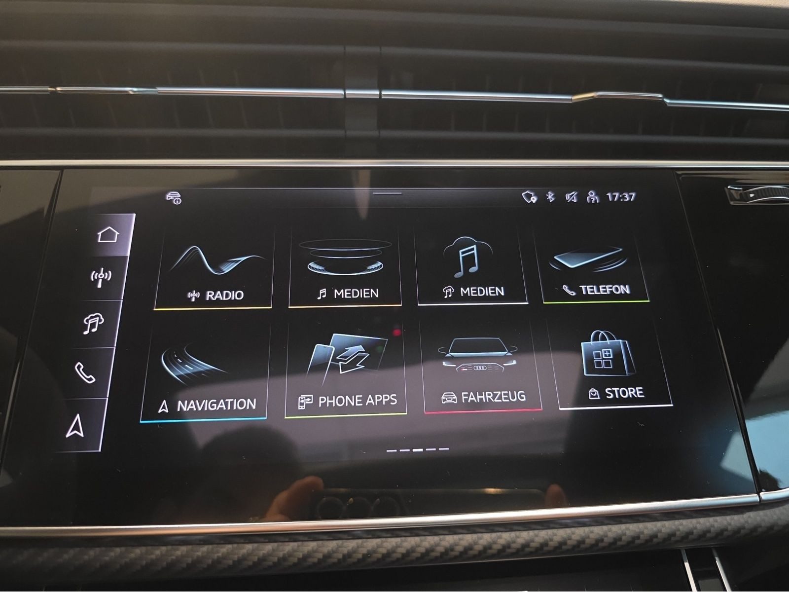 Audi RS Q8 – Foto 12