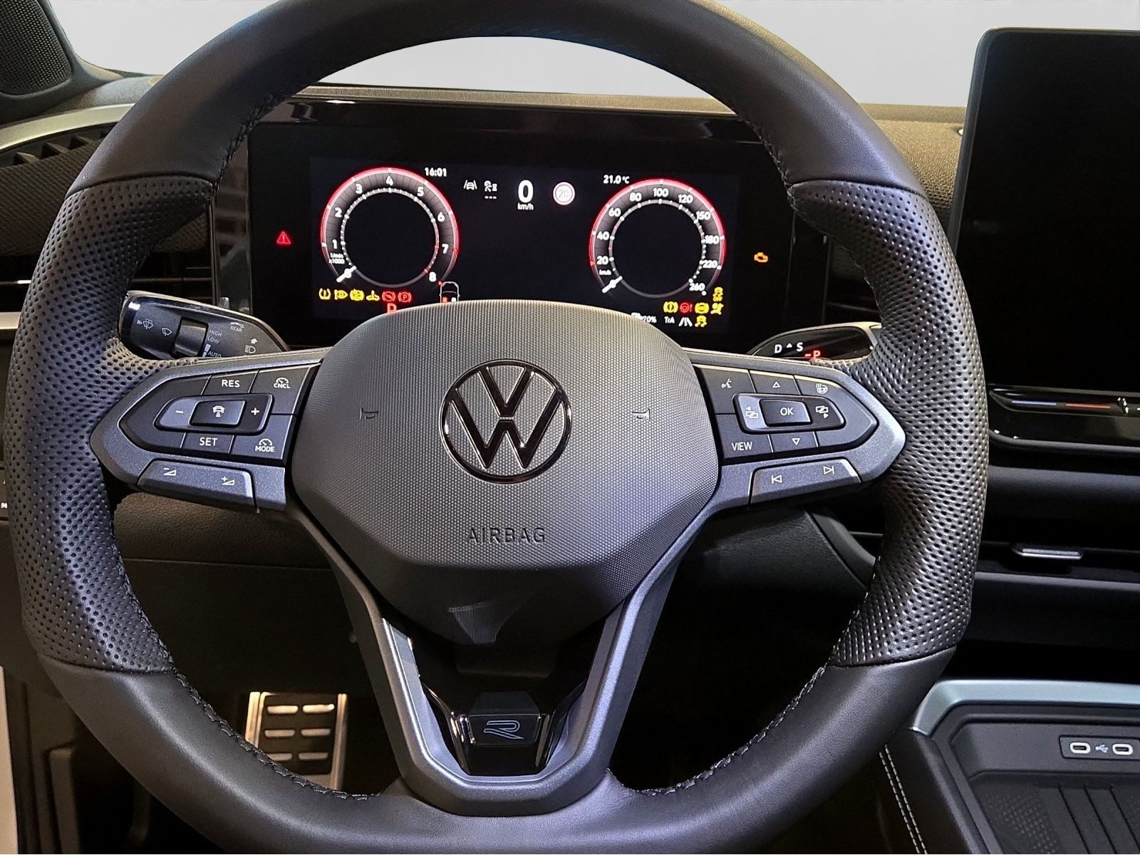 Volkswagen T-Roc – Foto 9
