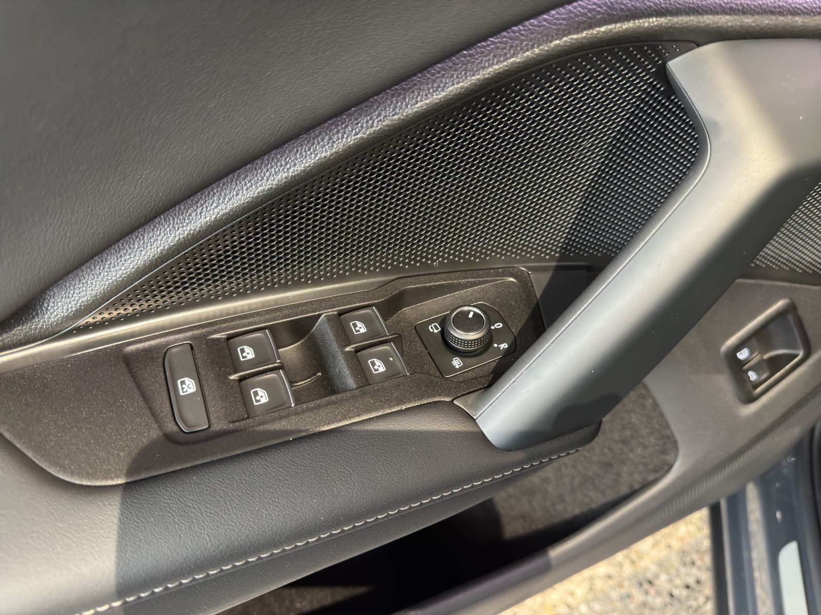 Volkswagen Tiguan – Bild 8