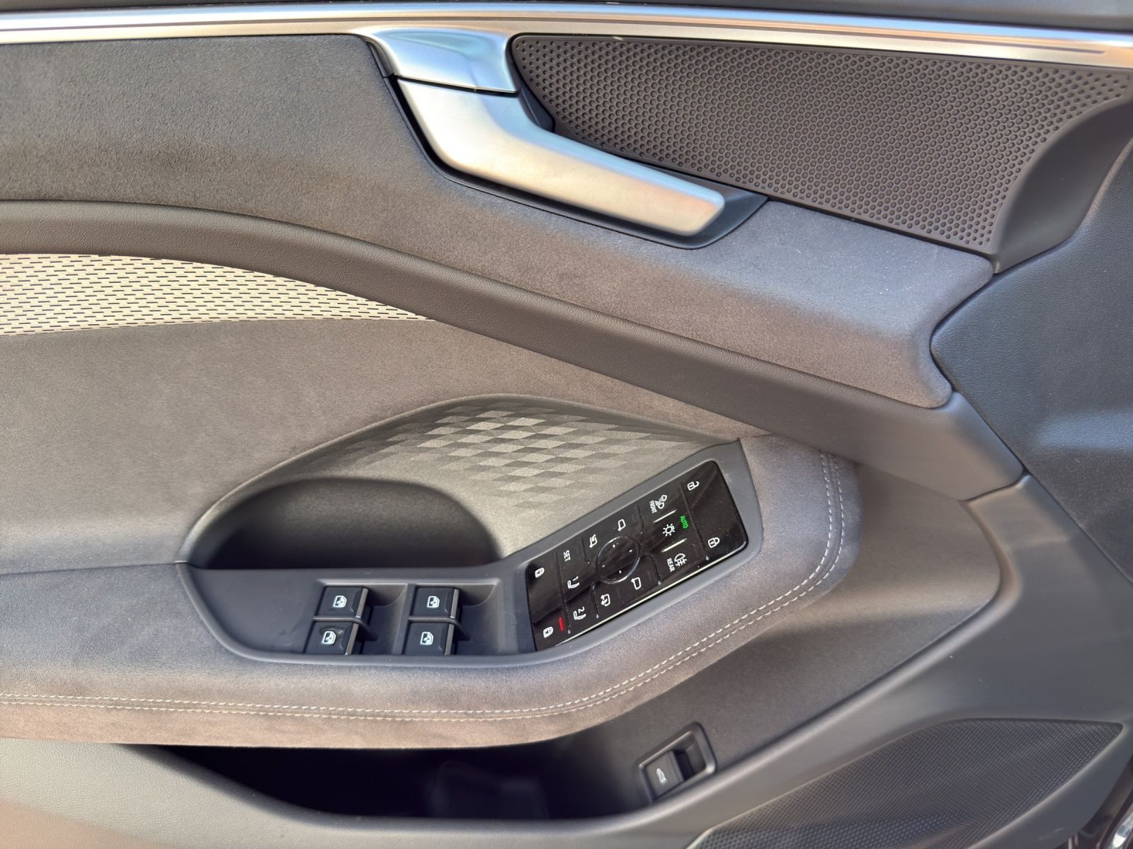 Audi A6 Avant – Bild 8