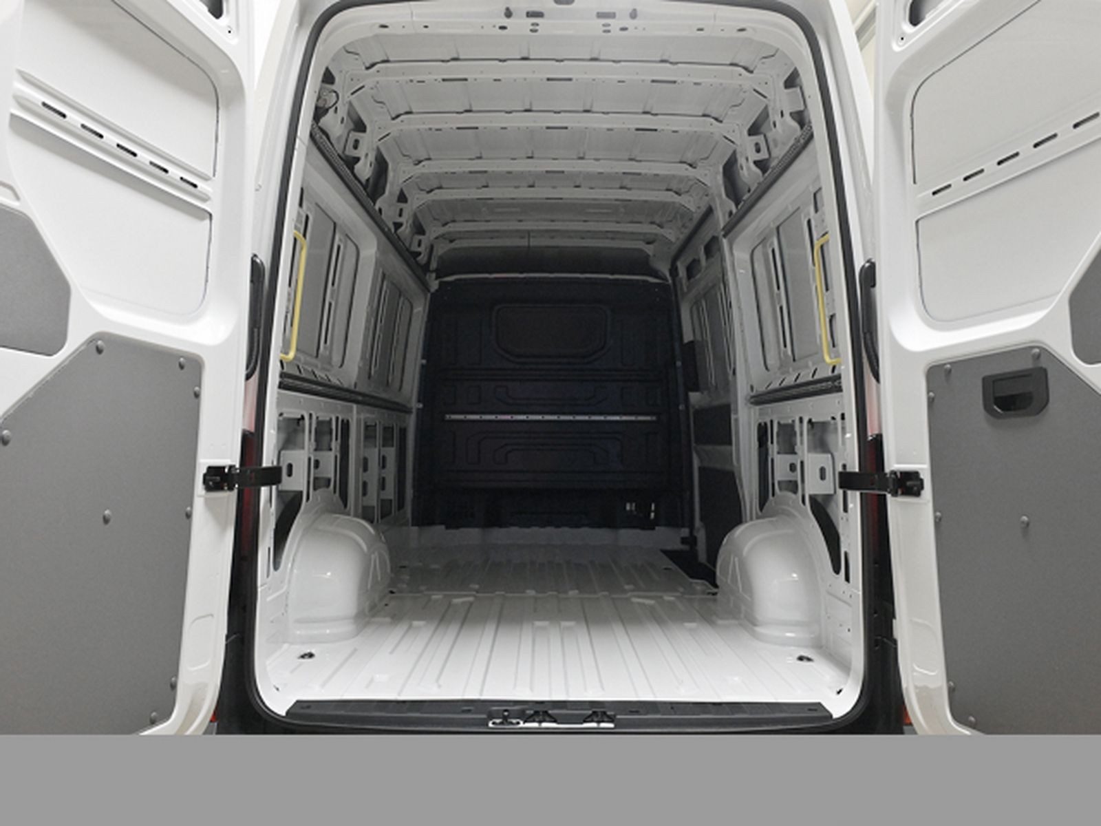Volkswagen Crafter – Bild 16