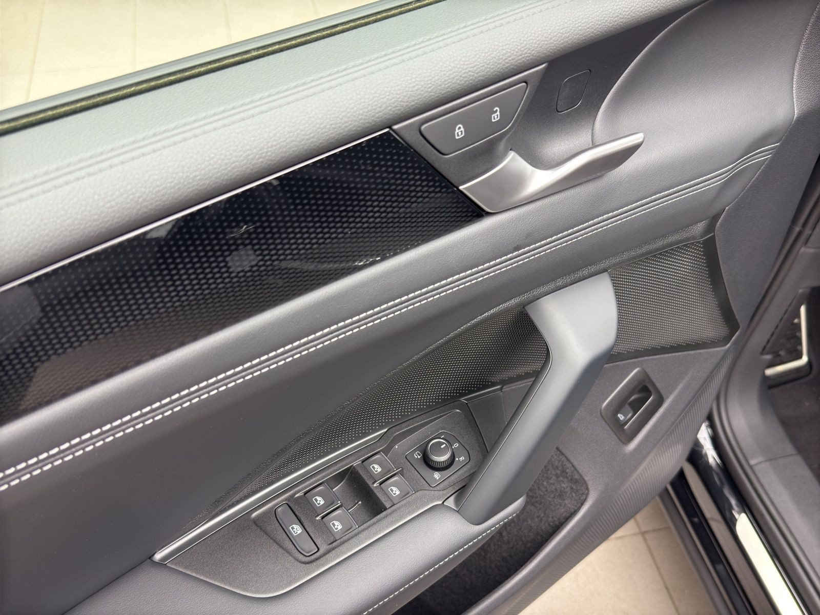 Volkswagen Tiguan – Bild 8