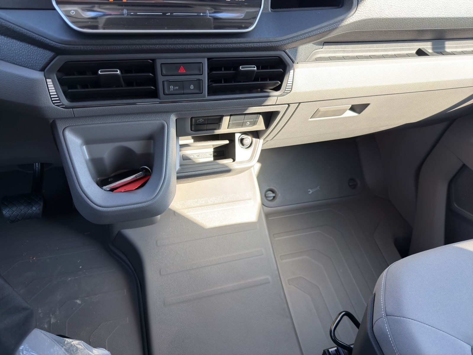 Volkswagen Grand California 600 – Bild 11