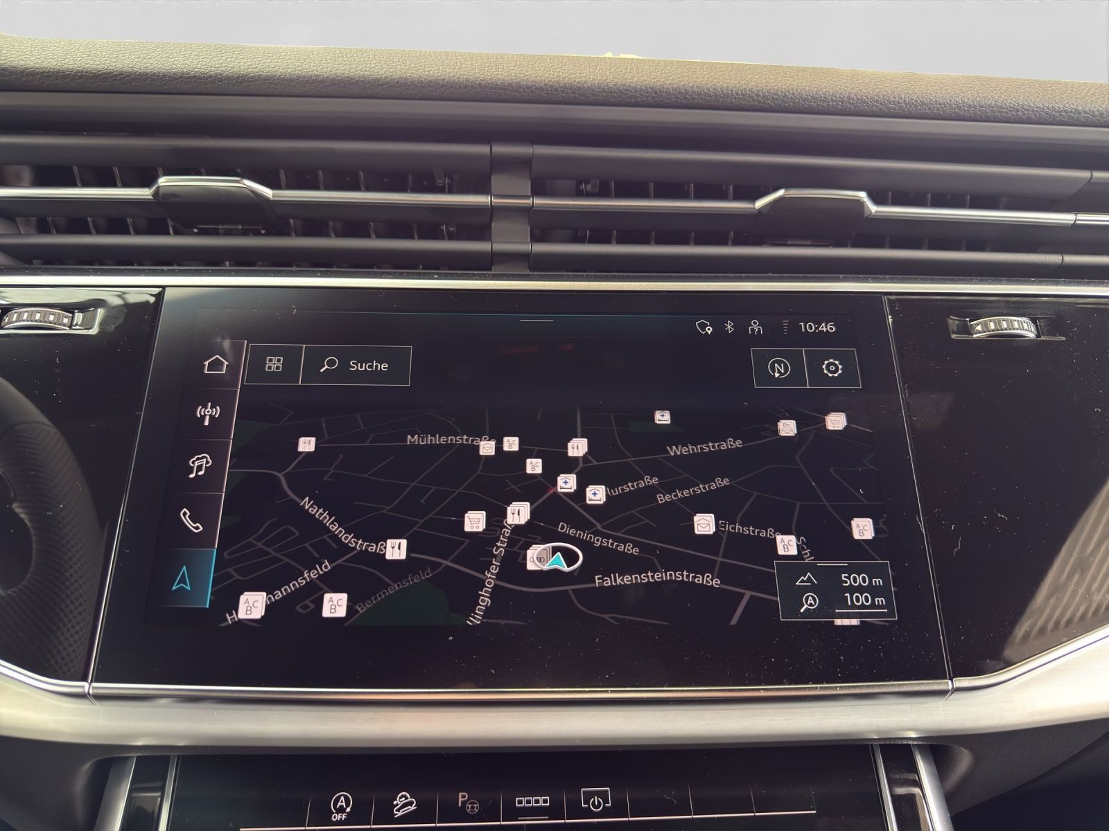 Audi Q8 – Foto 12