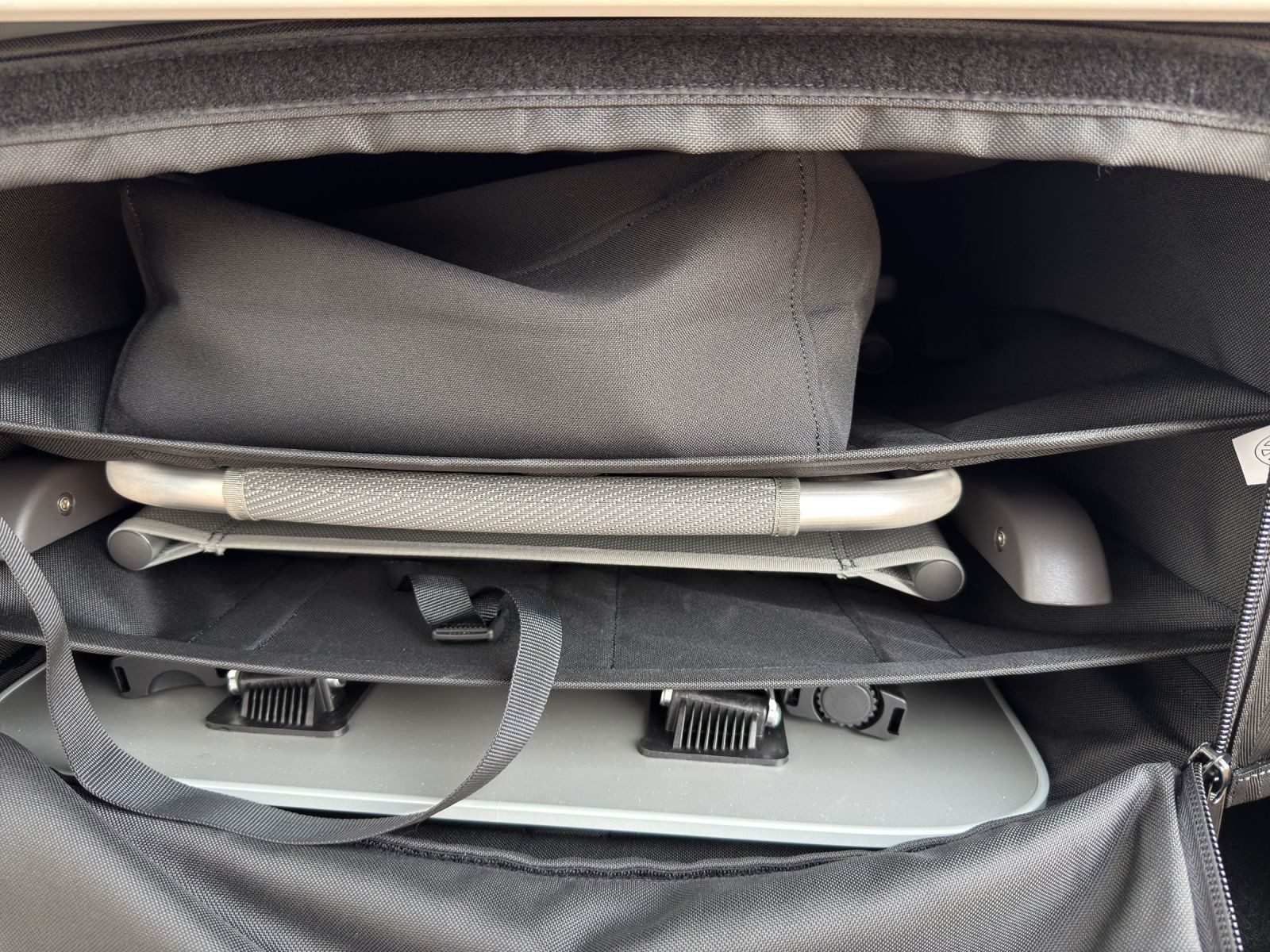 Volkswagen Caddy California – Bild 20