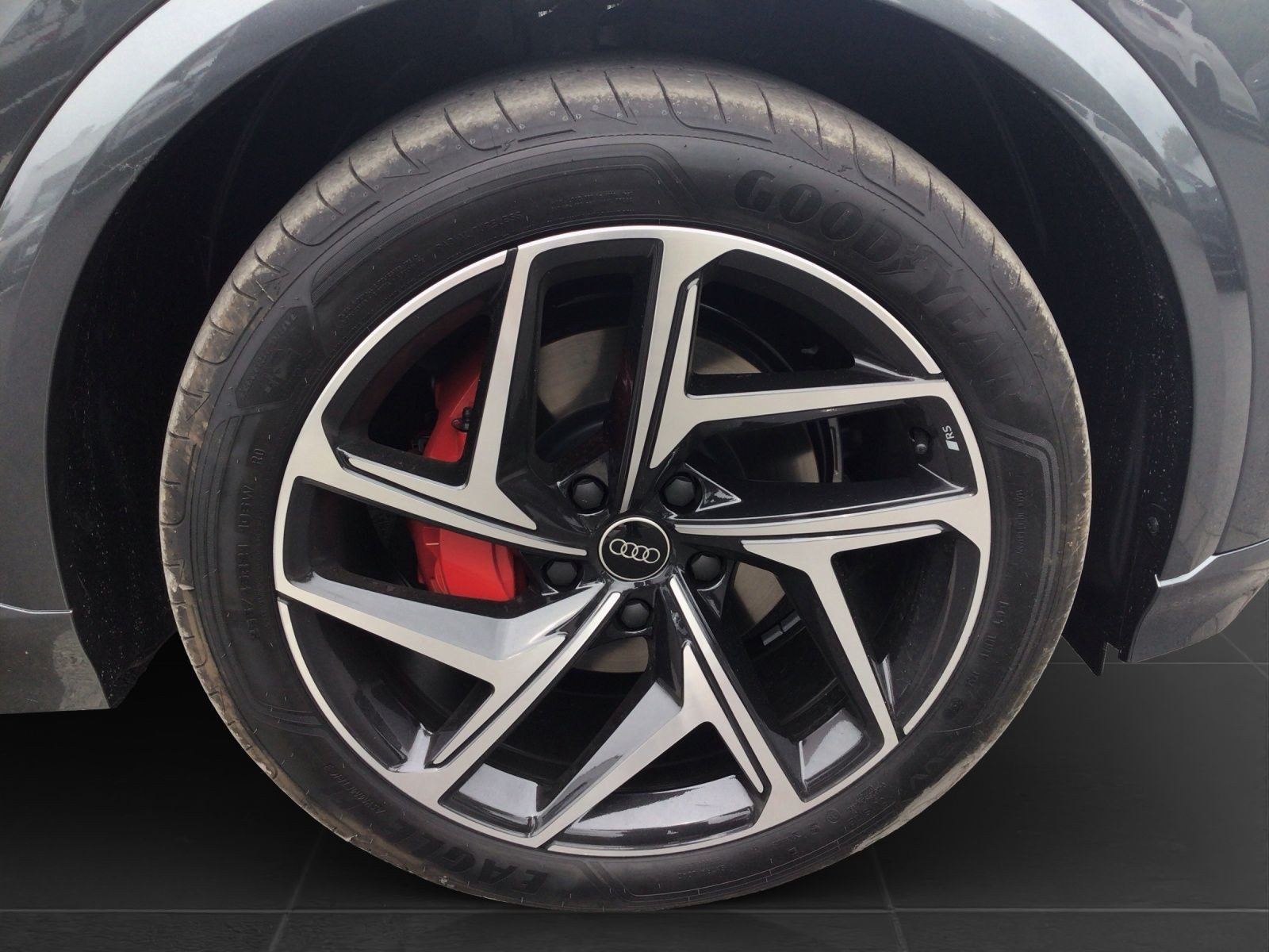 Audi Q6 e-tron – Bild 7