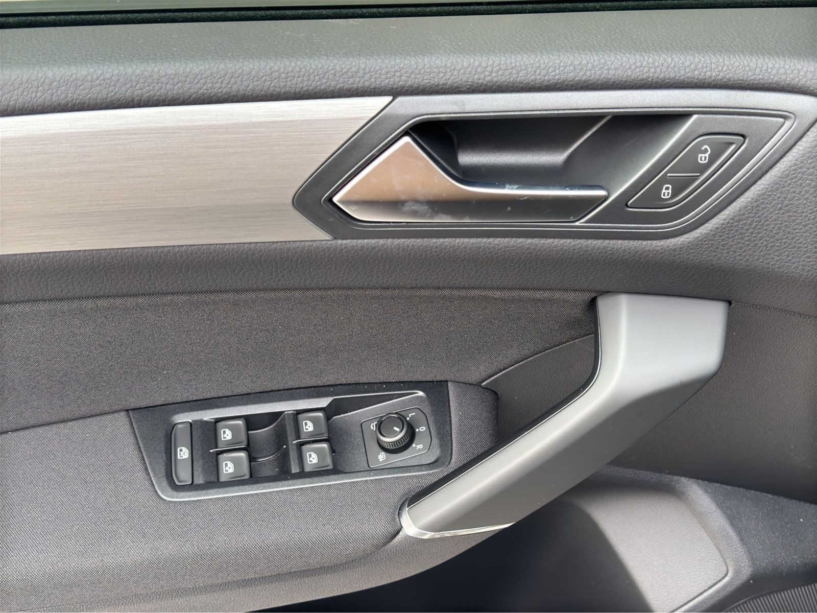 Volkswagen Touran – Bild 8