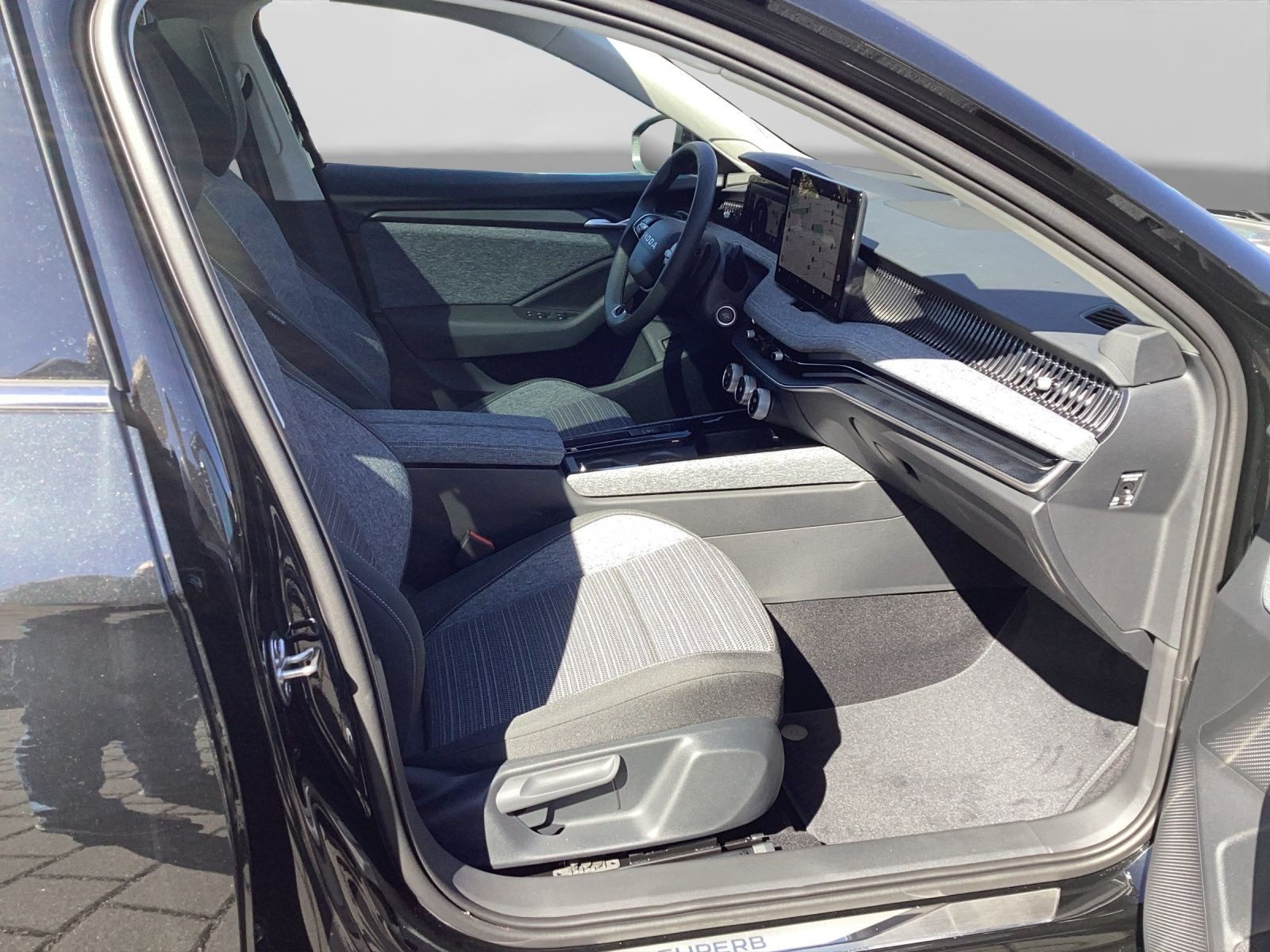 Skoda Superb – Foto 4