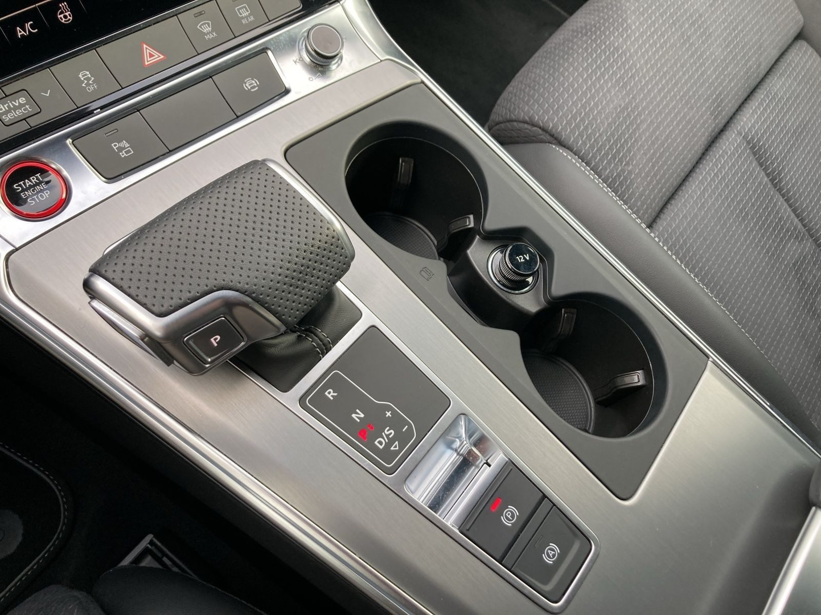 Audi S6 Avant – Foto 11