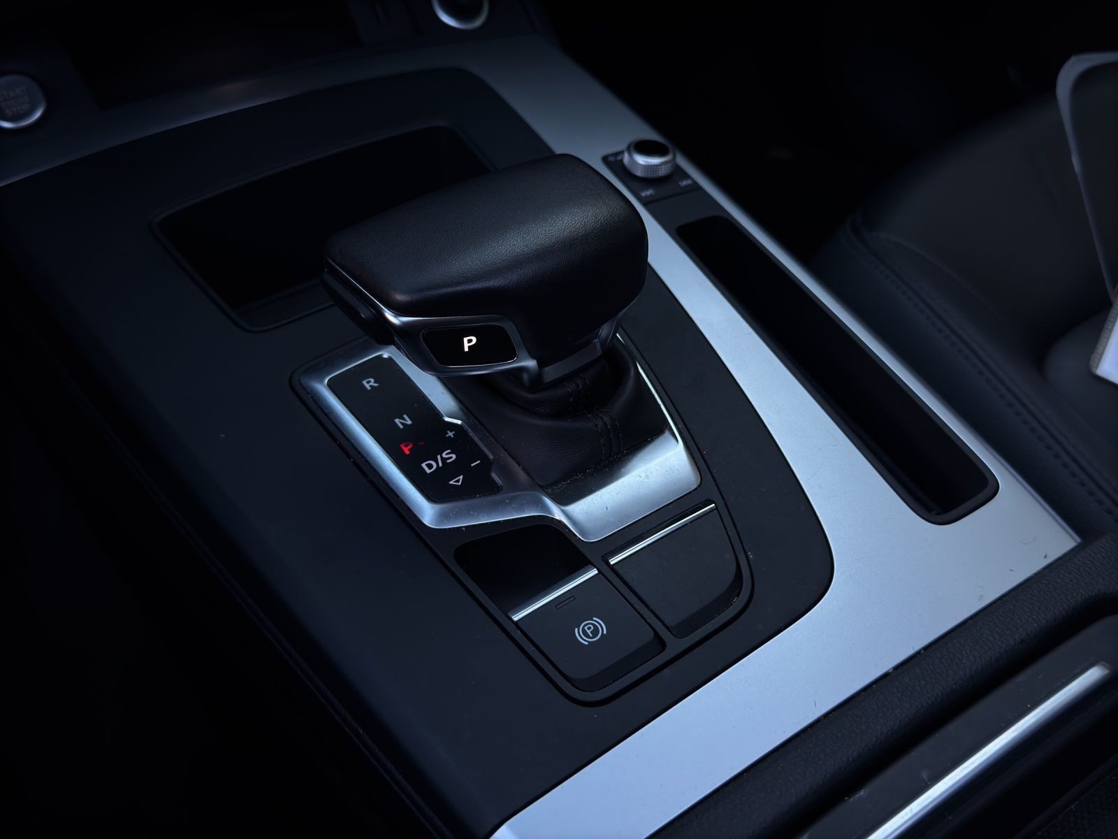 Audi Q5 Sportback – Foto 11