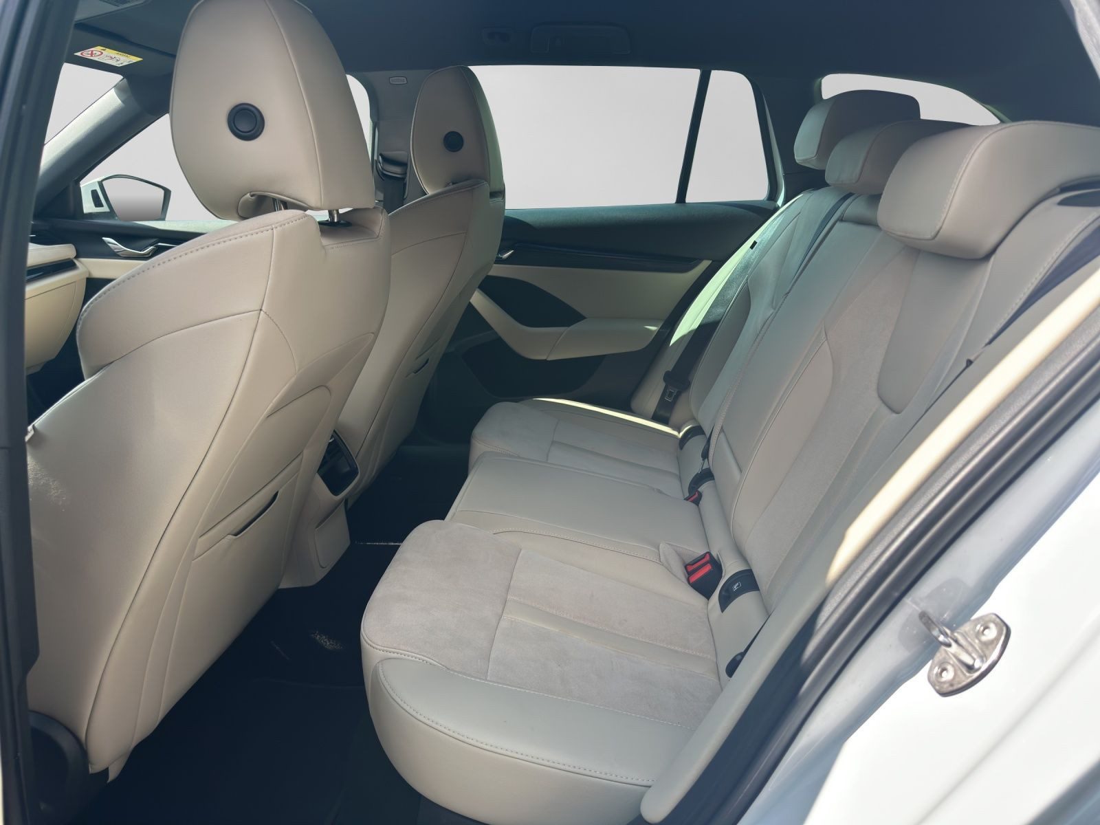 Skoda Octavia – Foto 6