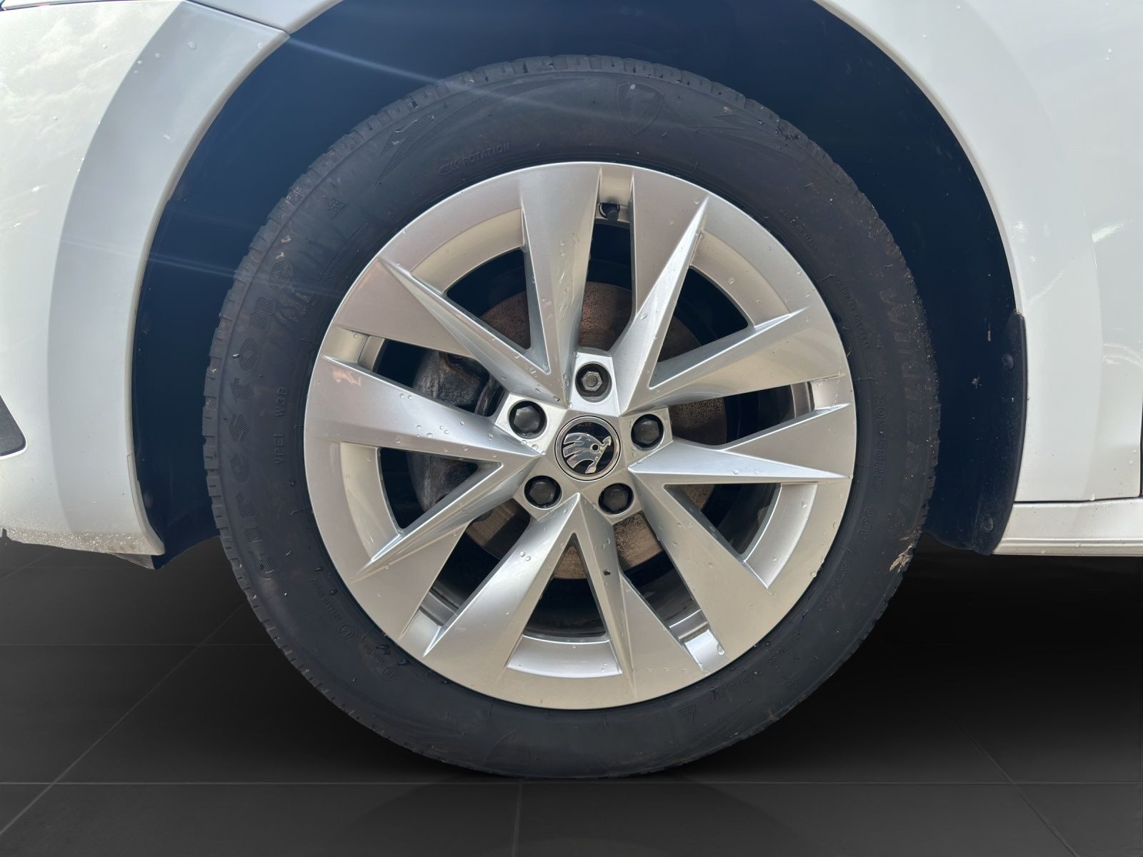 Skoda Octavia – Foto 7