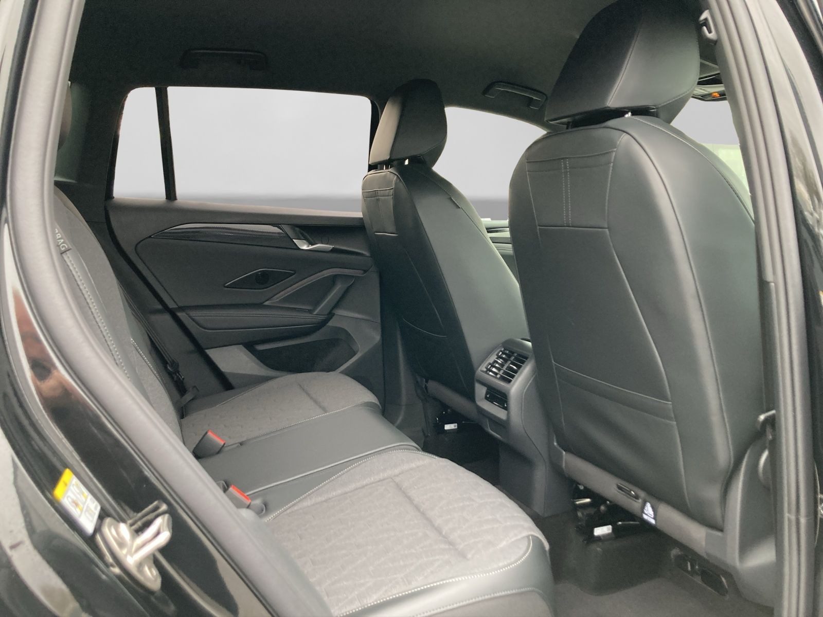 Volkswagen Tiguan – Bild 6