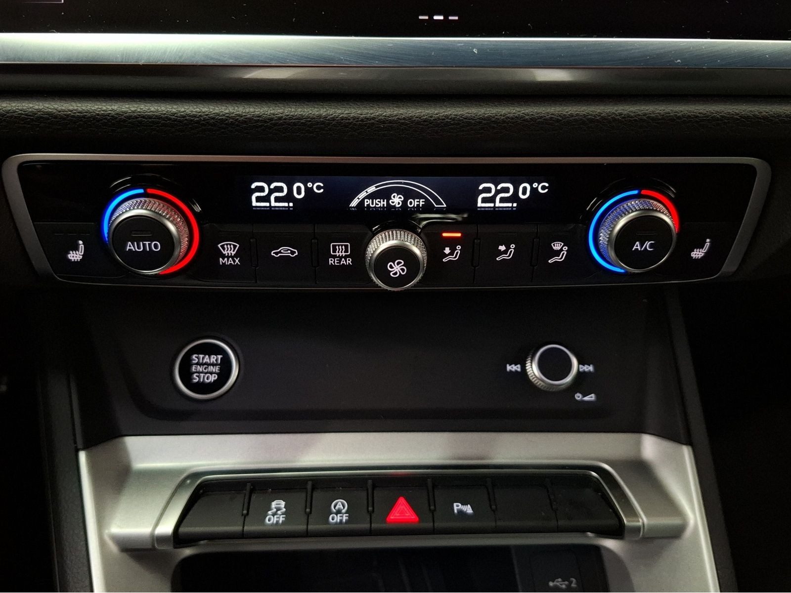 Audi Q3 – Foto 13