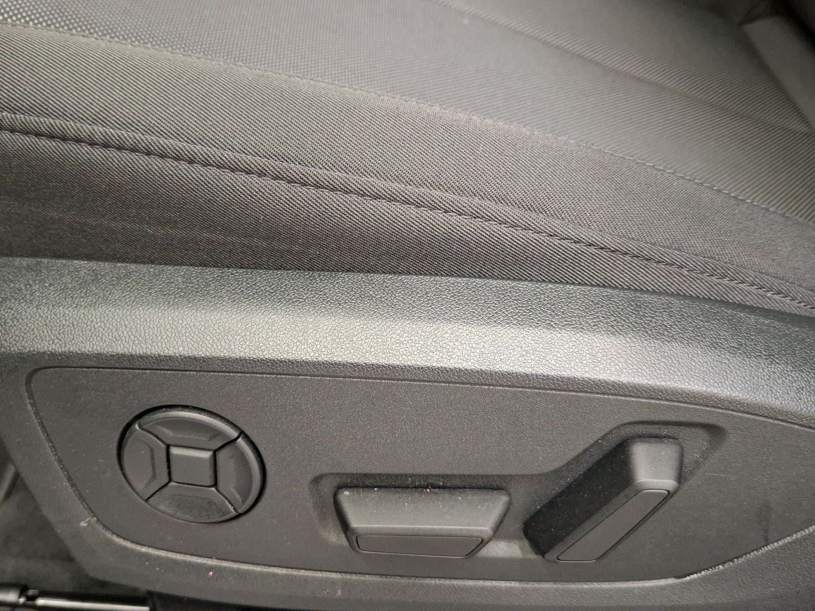 Audi Q3 – Foto 18