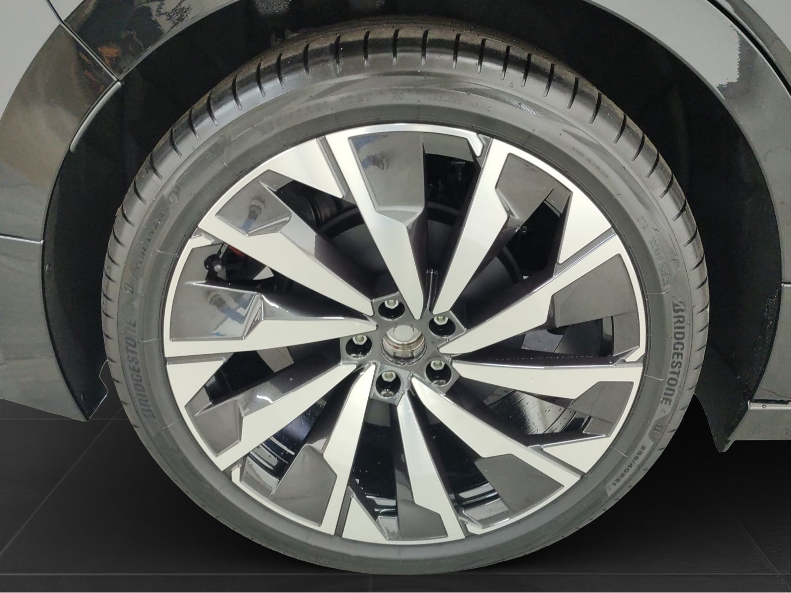 Skoda Enyaq – Foto 7