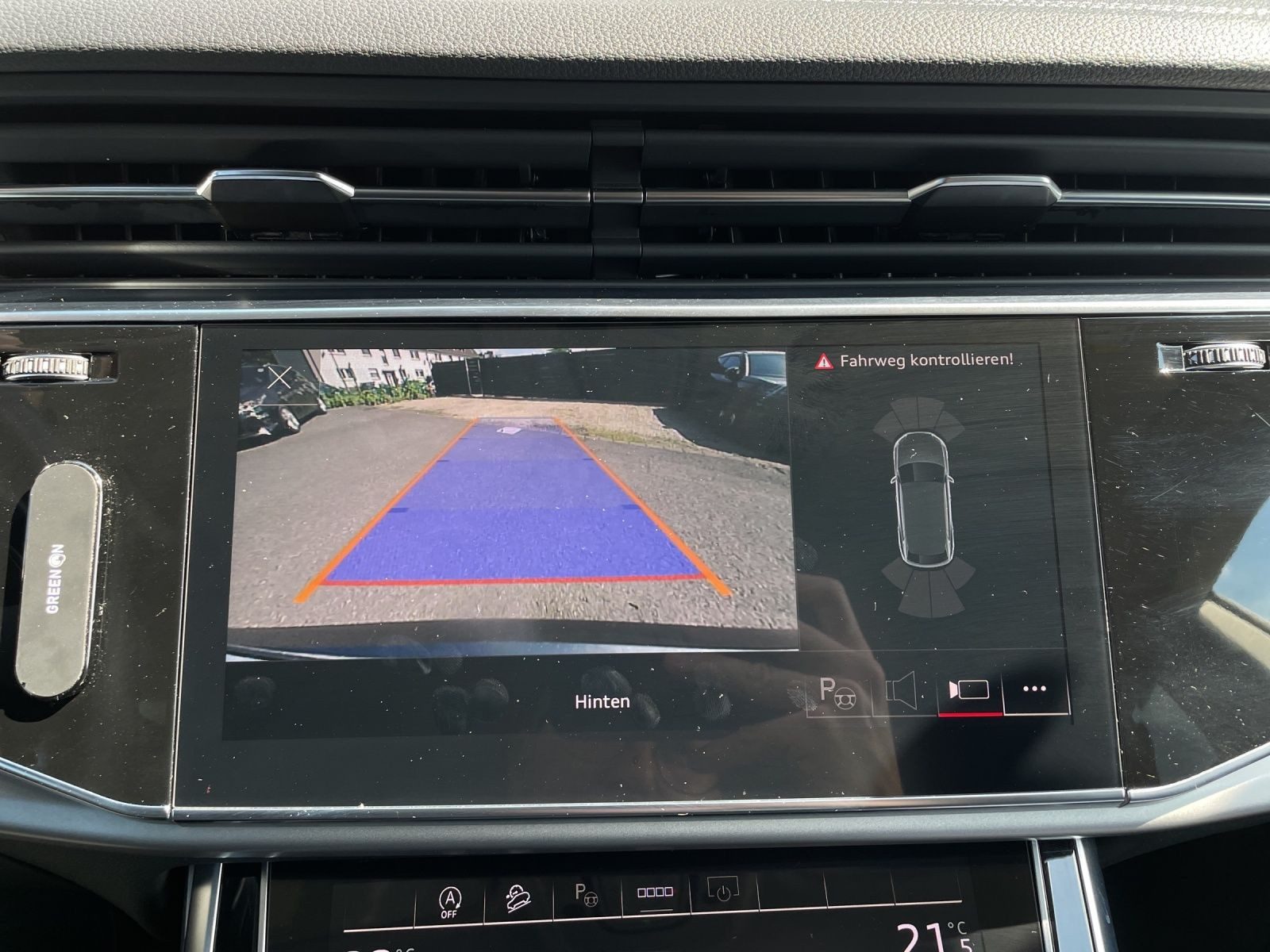 Audi Q8 – Bild 12