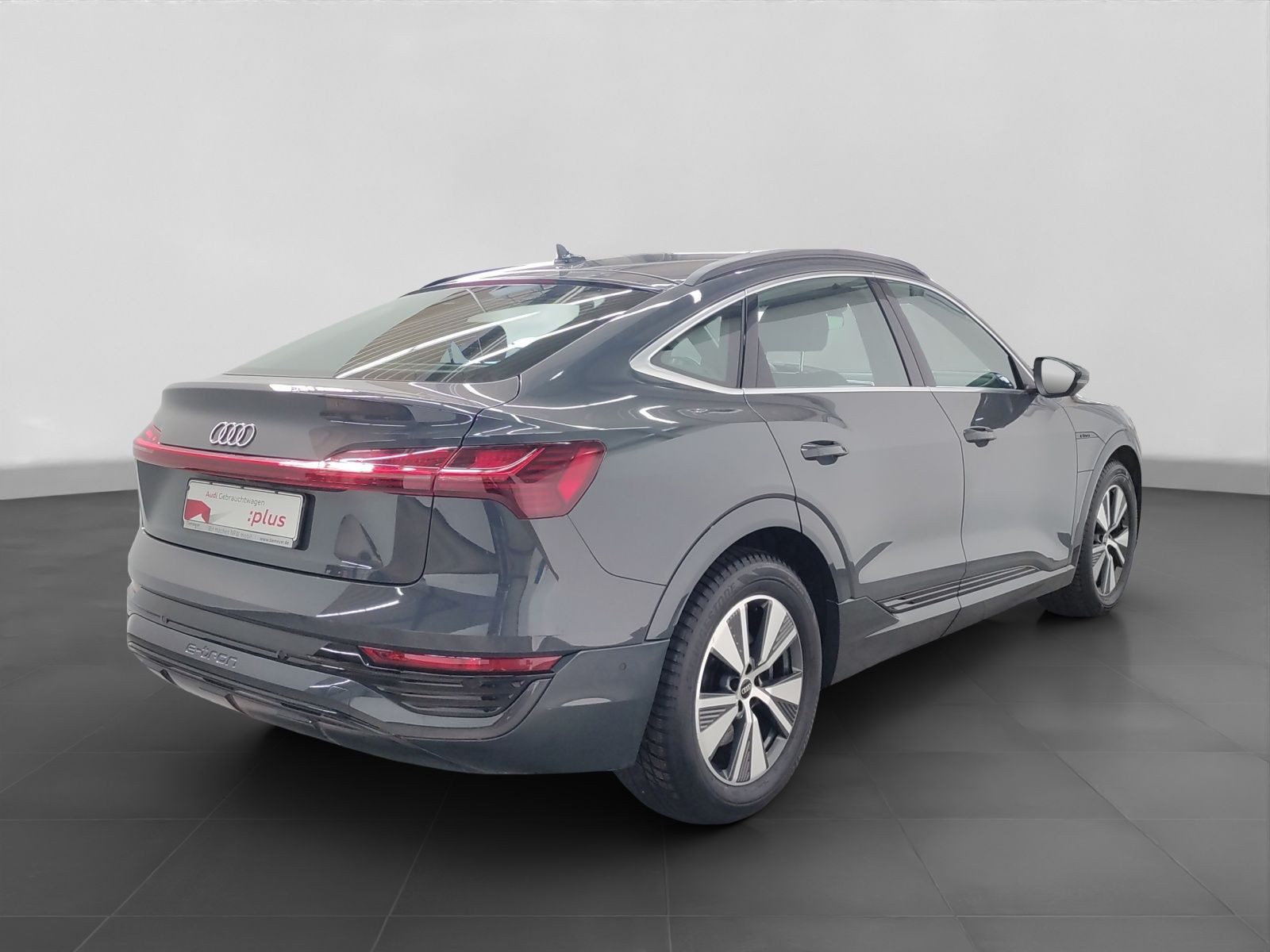 Audi Q8 Sportback e-tron – Bild 3