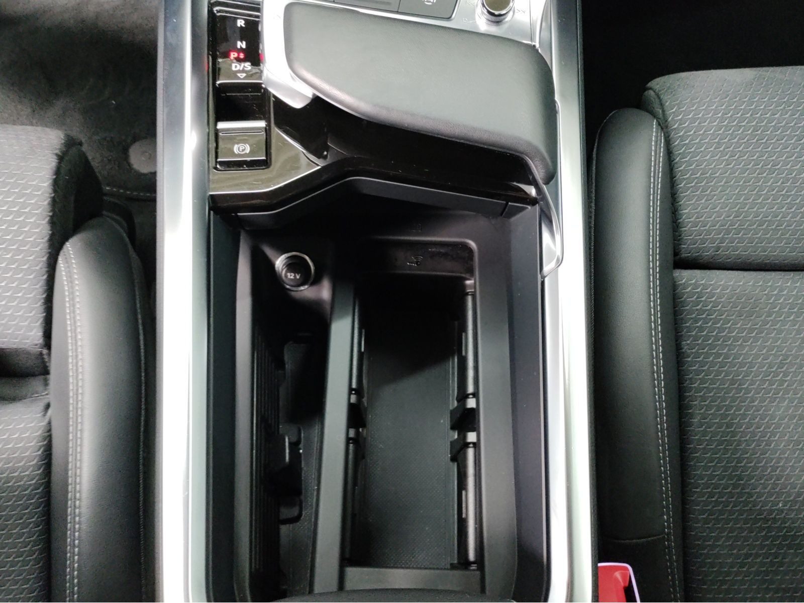 Audi Q8 Sportback e-tron – Bild 11