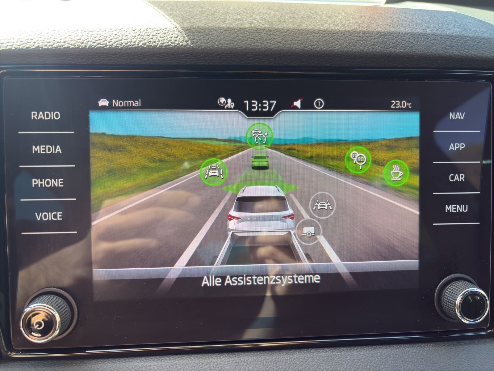 Skoda Karoq – Bild 13