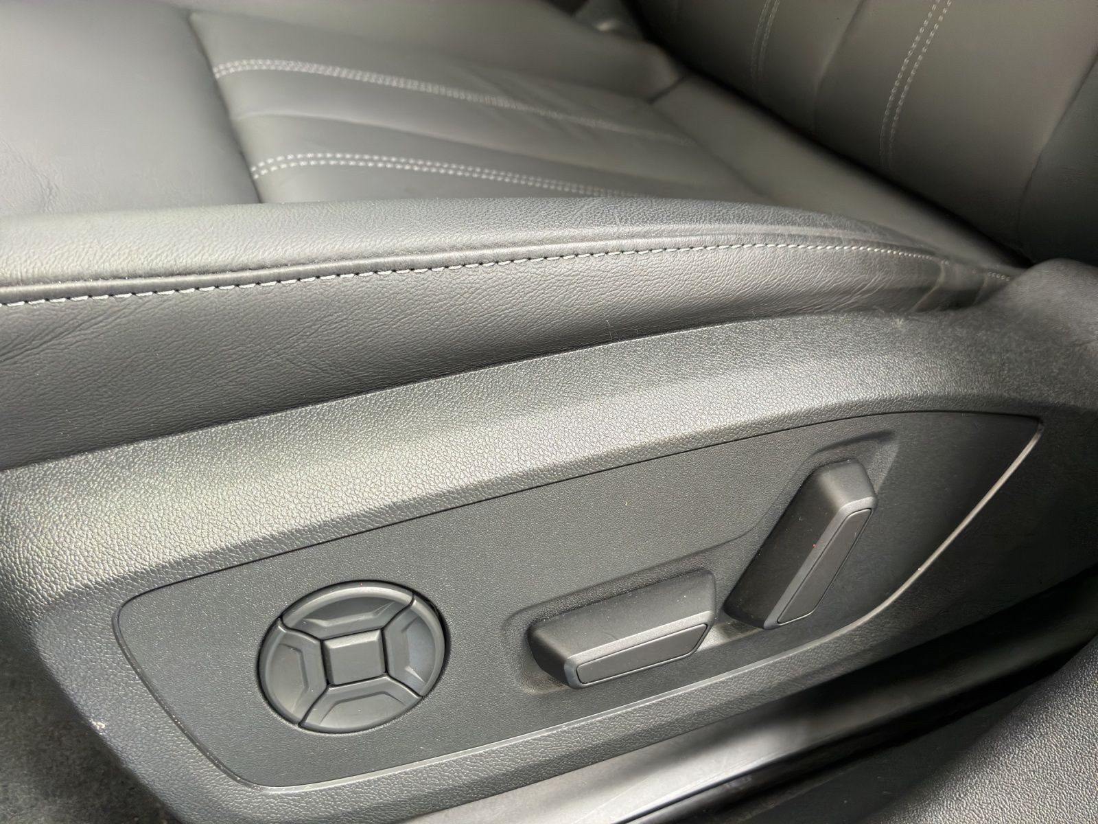 Audi A6 Sportback e-tron – Foto 18