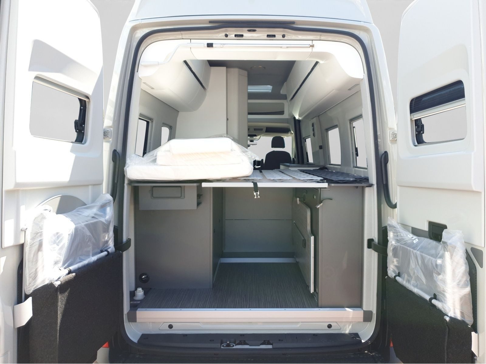 Volkswagen Grand California 680 – Foto 15