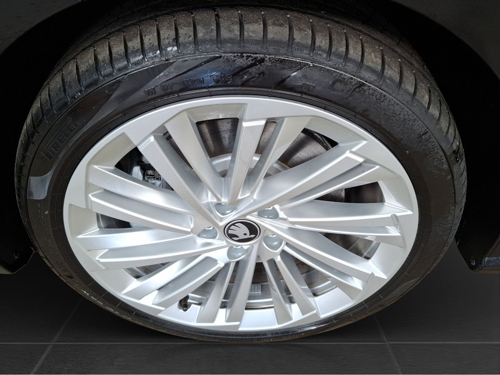 Skoda Superb – Bild 7