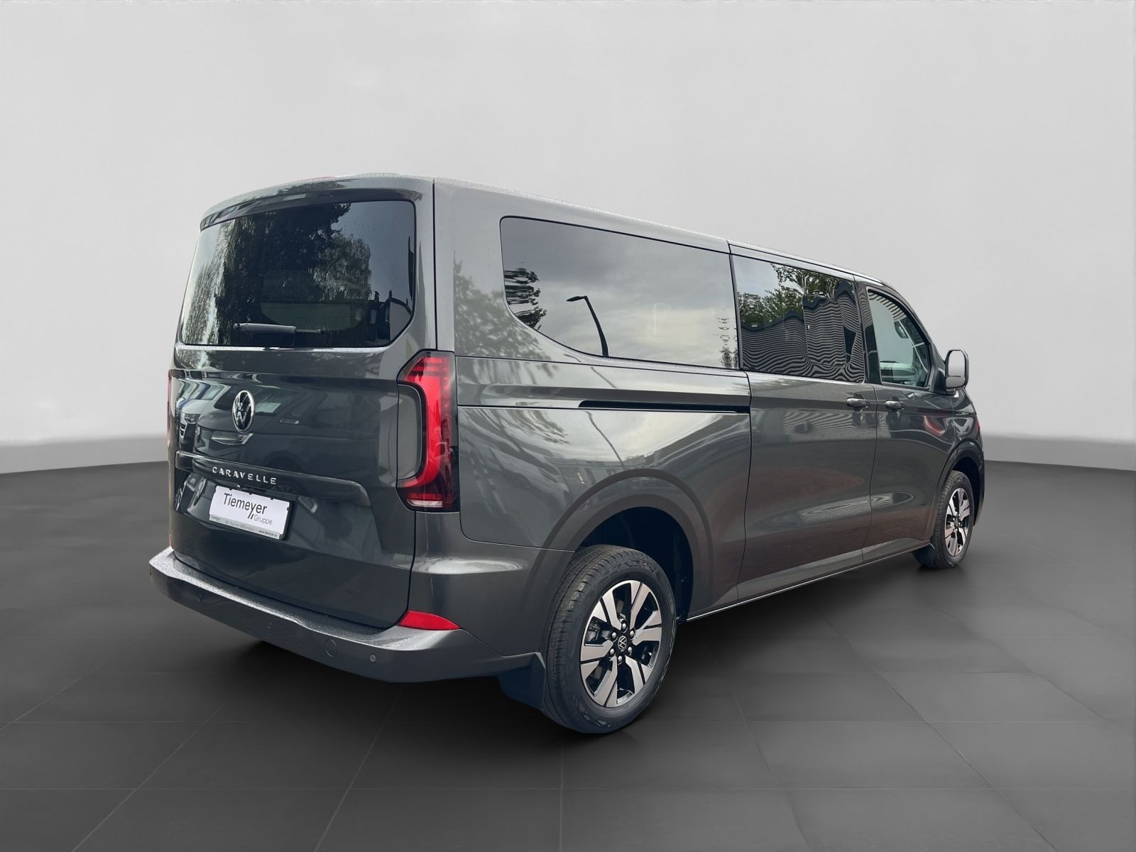 Volkswagen T7 Caravelle – Bild 3