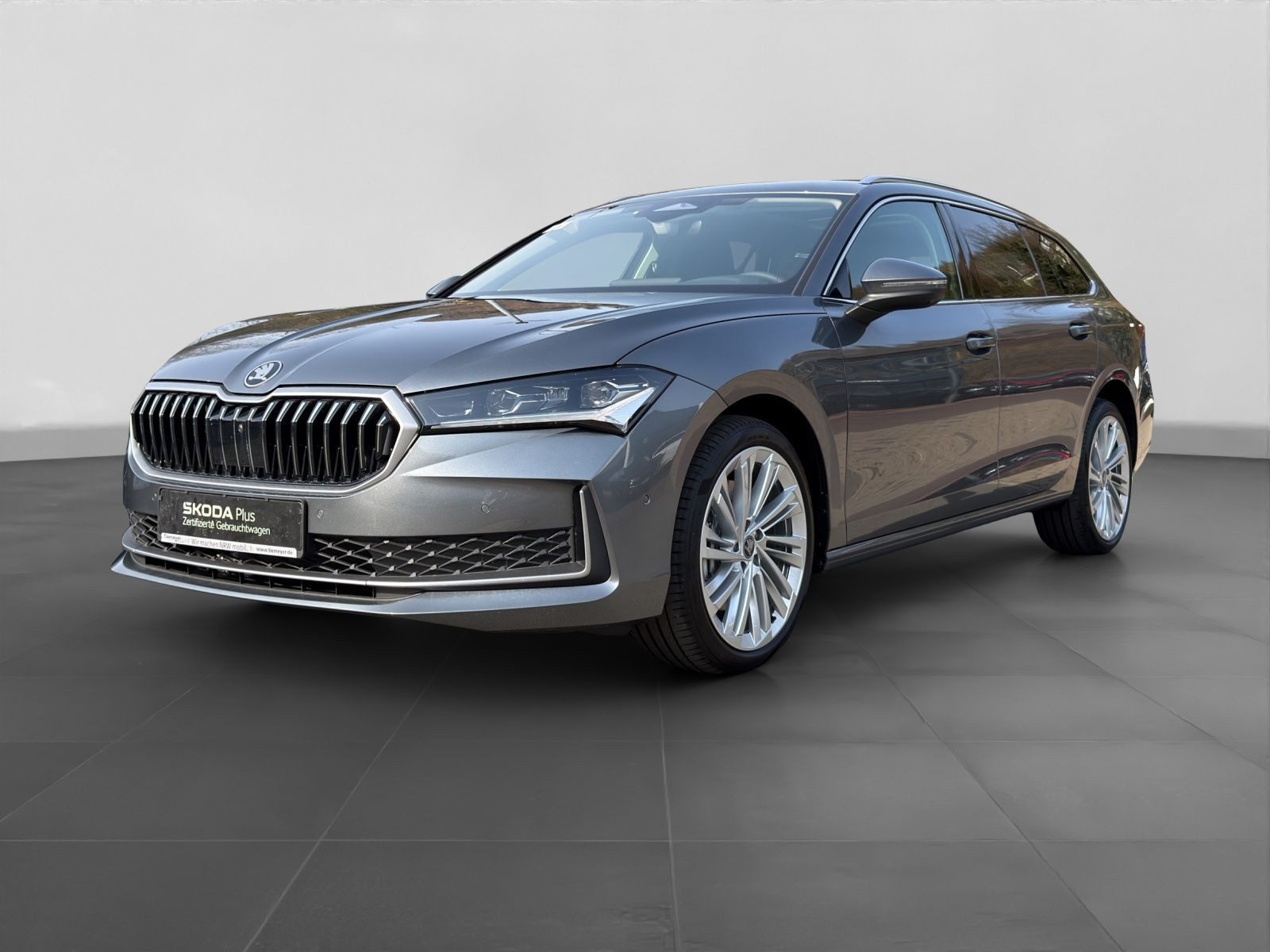 Skoda Superb – Foto 2