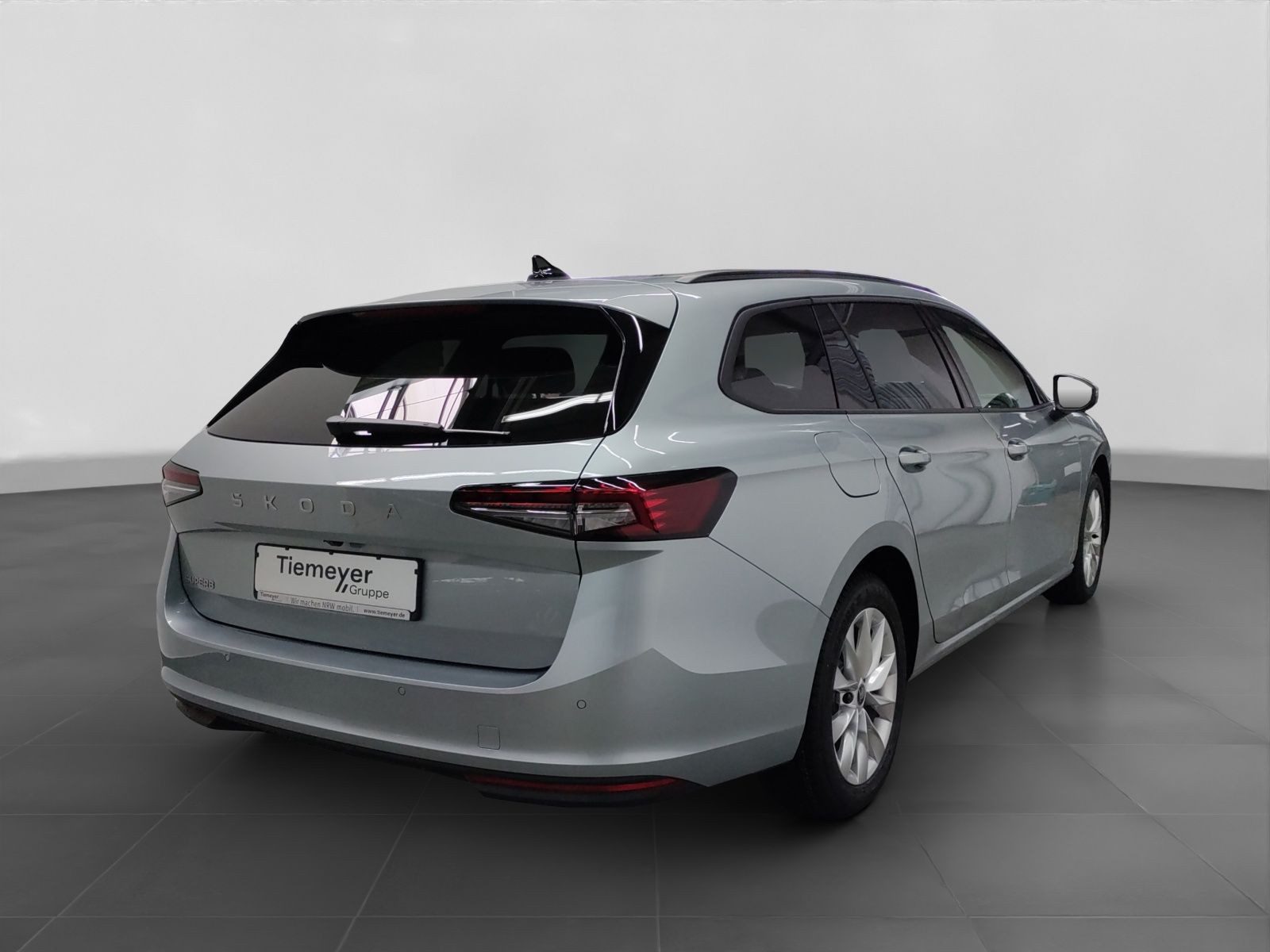 Skoda Superb – Foto 3