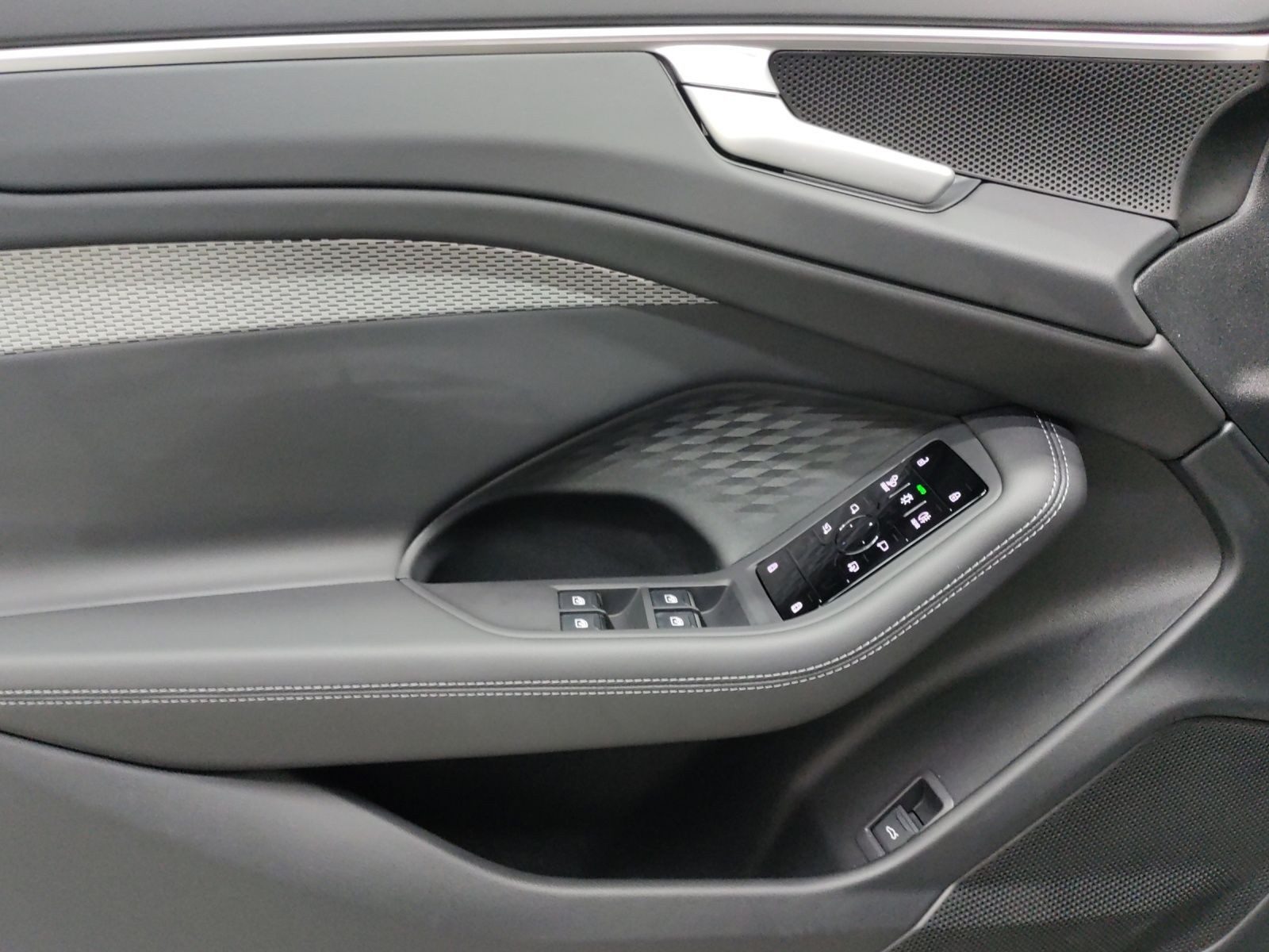 Audi A6 Avant – Bild 9