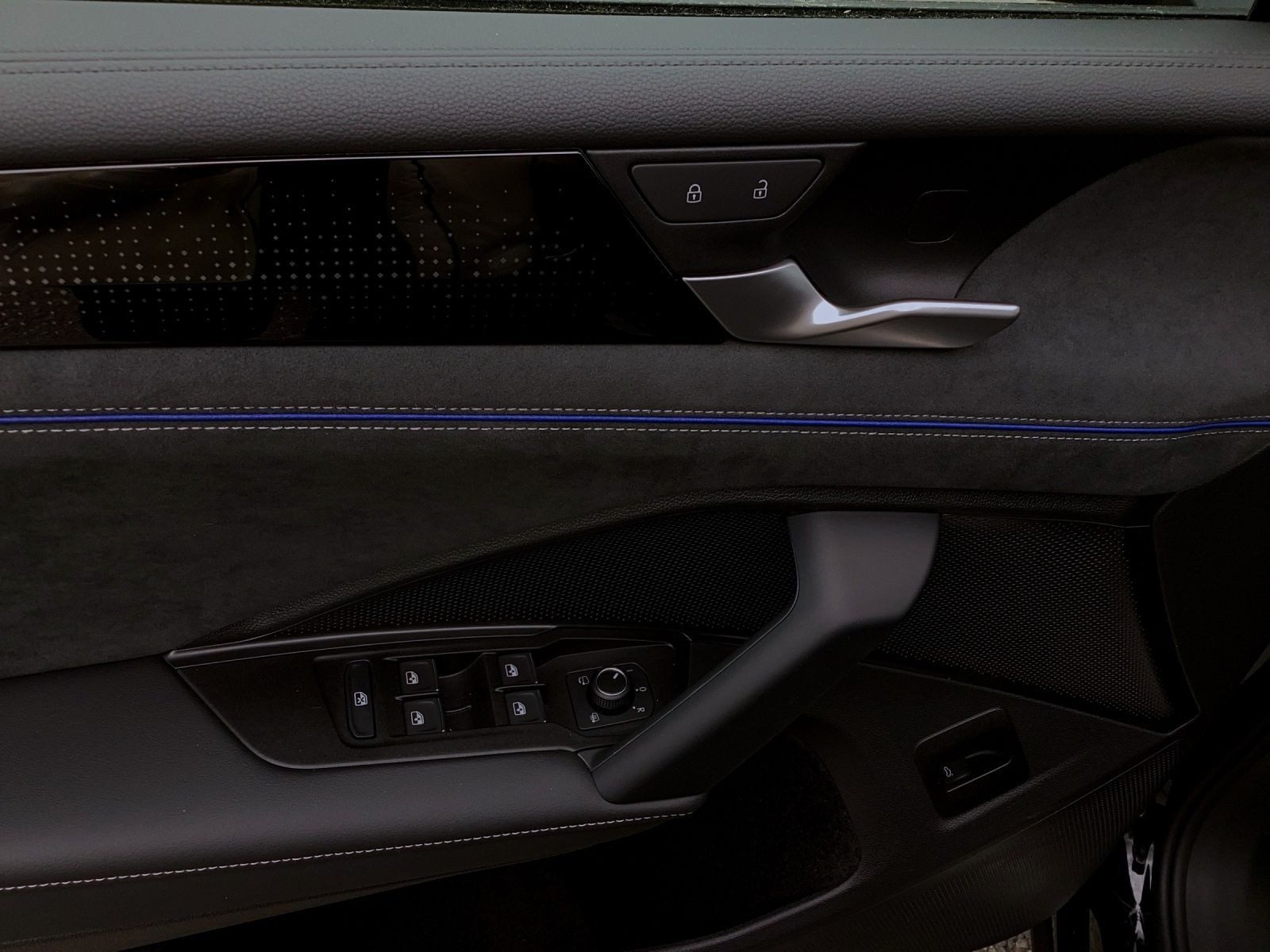 Volkswagen Tiguan – Bild 8