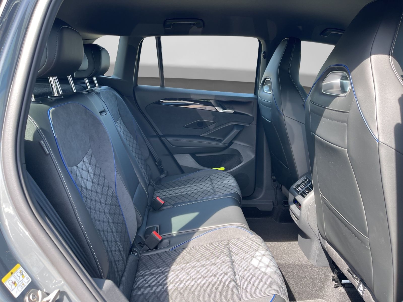 Volkswagen Tiguan – Bild 6