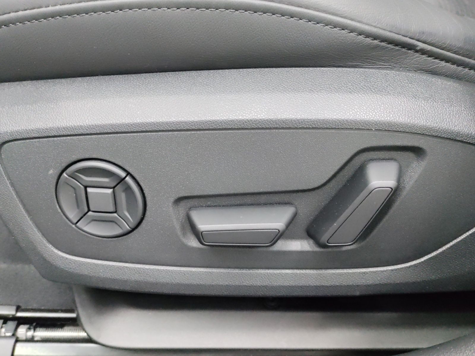 Audi S6 Avant – Bild 19