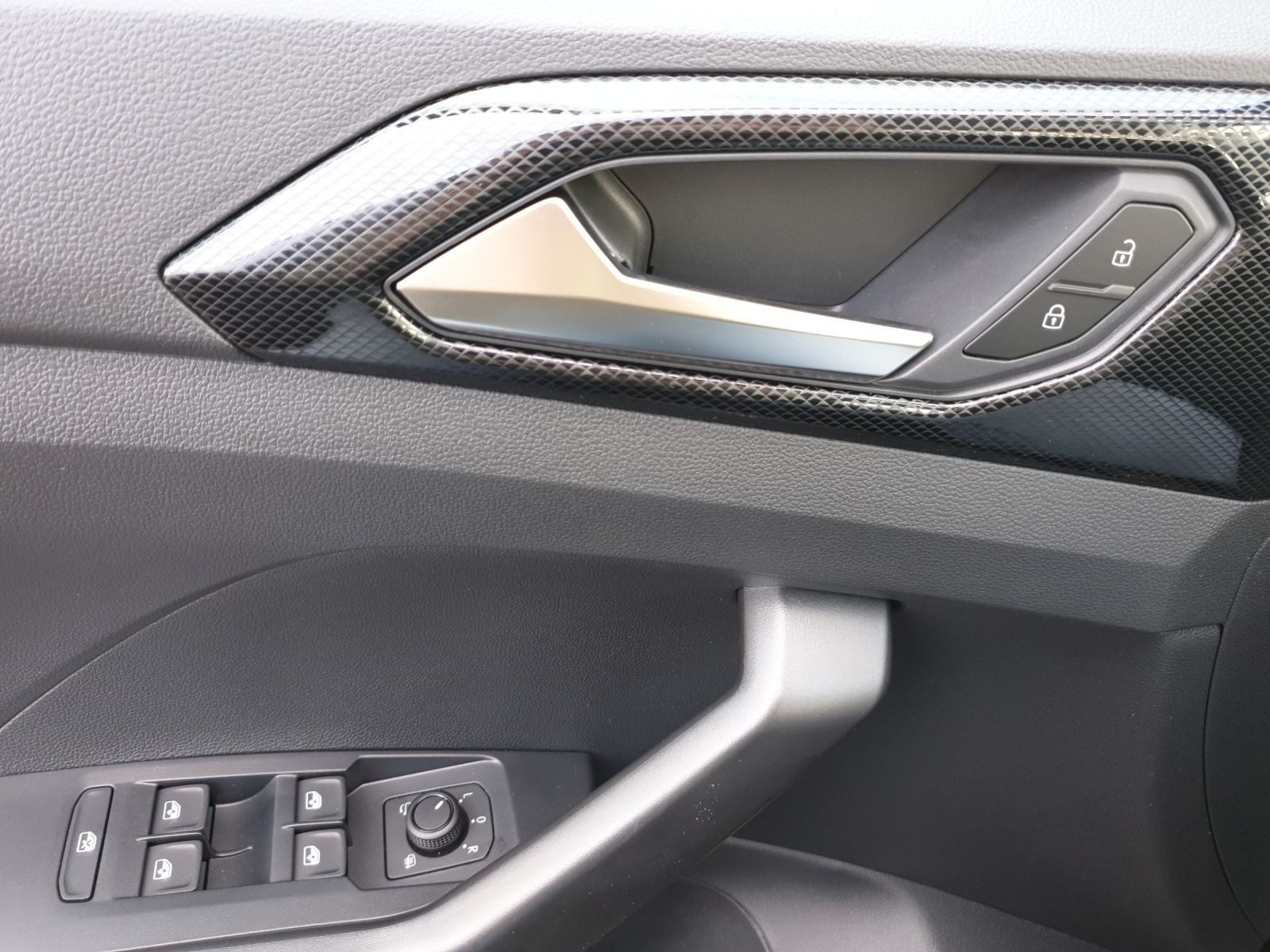 Volkswagen T-Cross – Bild 8