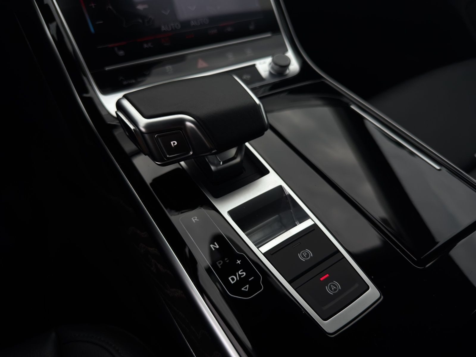 Audi A8 – Bild 11