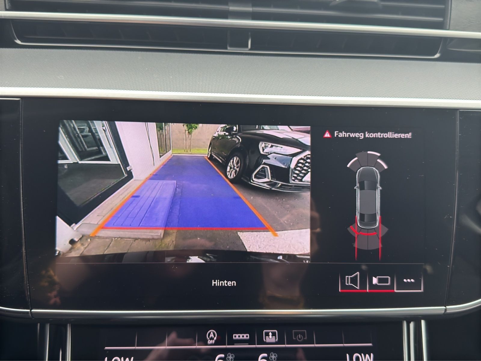 Audi A8 – Bild 16