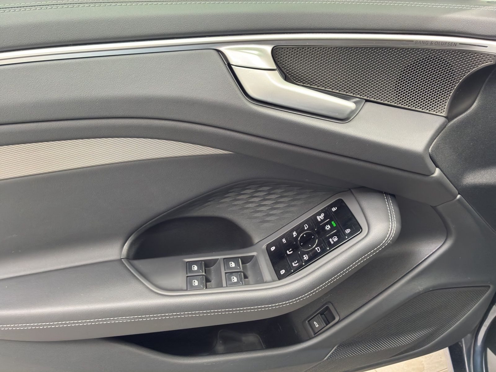 Audi A6 Avant – Foto 8