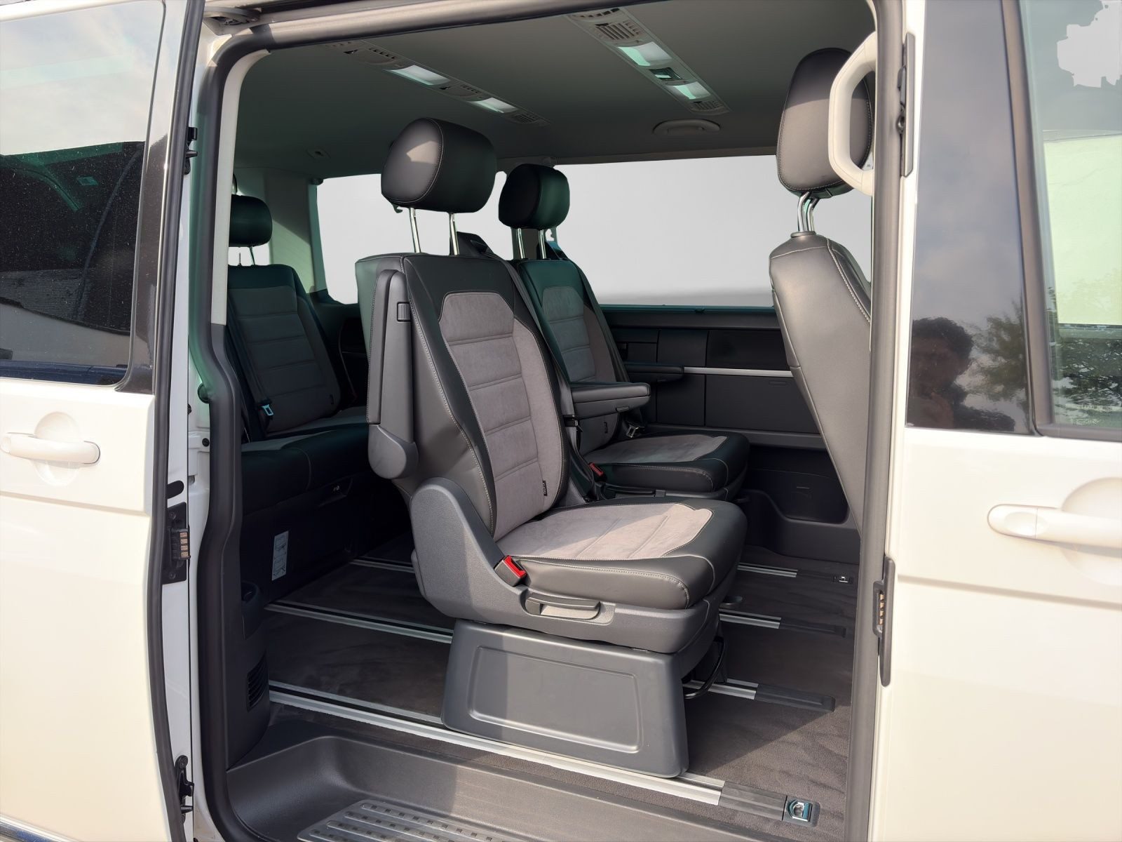 Volkswagen T6.1 Multivan – Foto 6