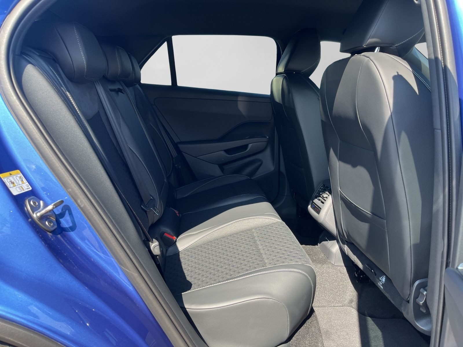 Volkswagen T-Roc – Bild 6