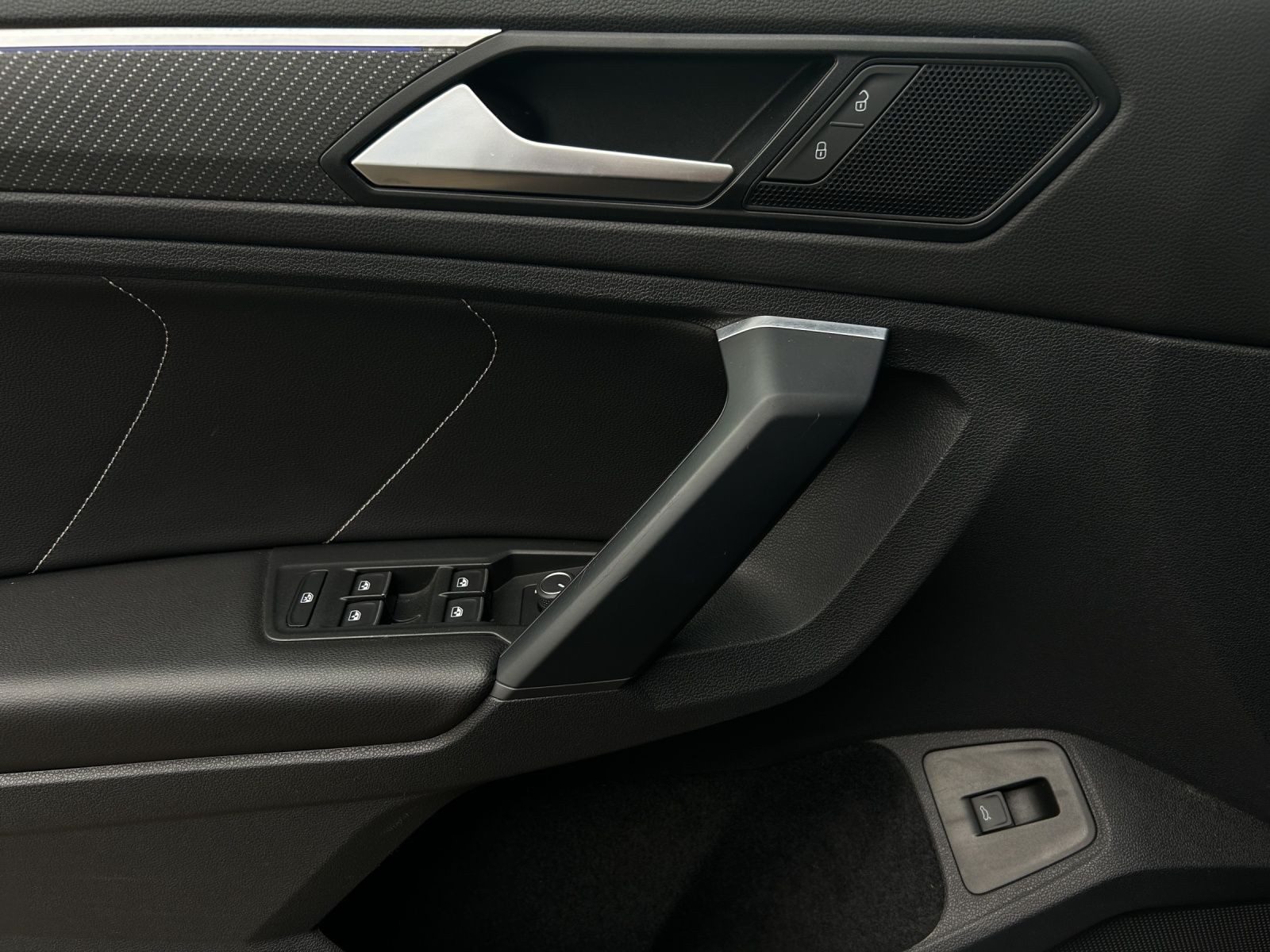 Volkswagen Tiguan – Bild 8