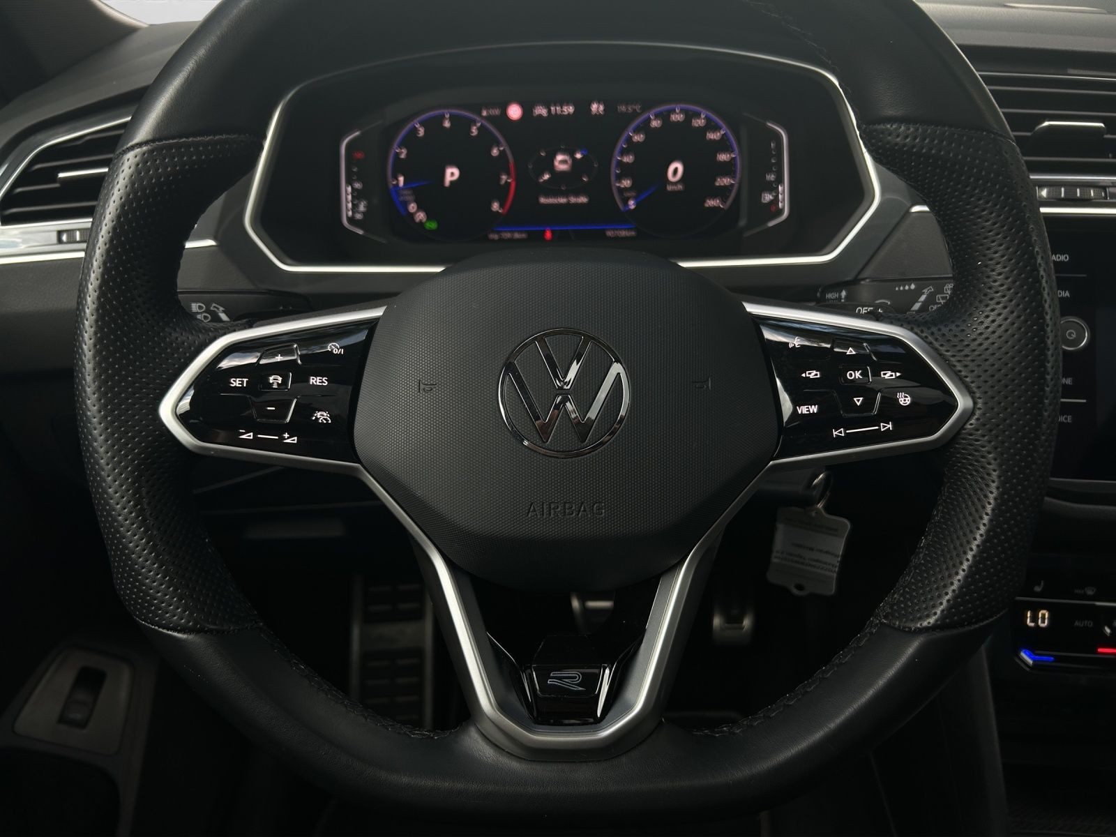 Volkswagen Tiguan – Bild 9